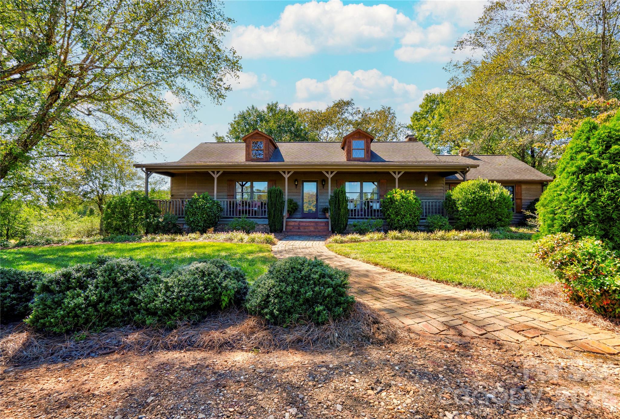 225 Hicks Hill Road Property Photo 1