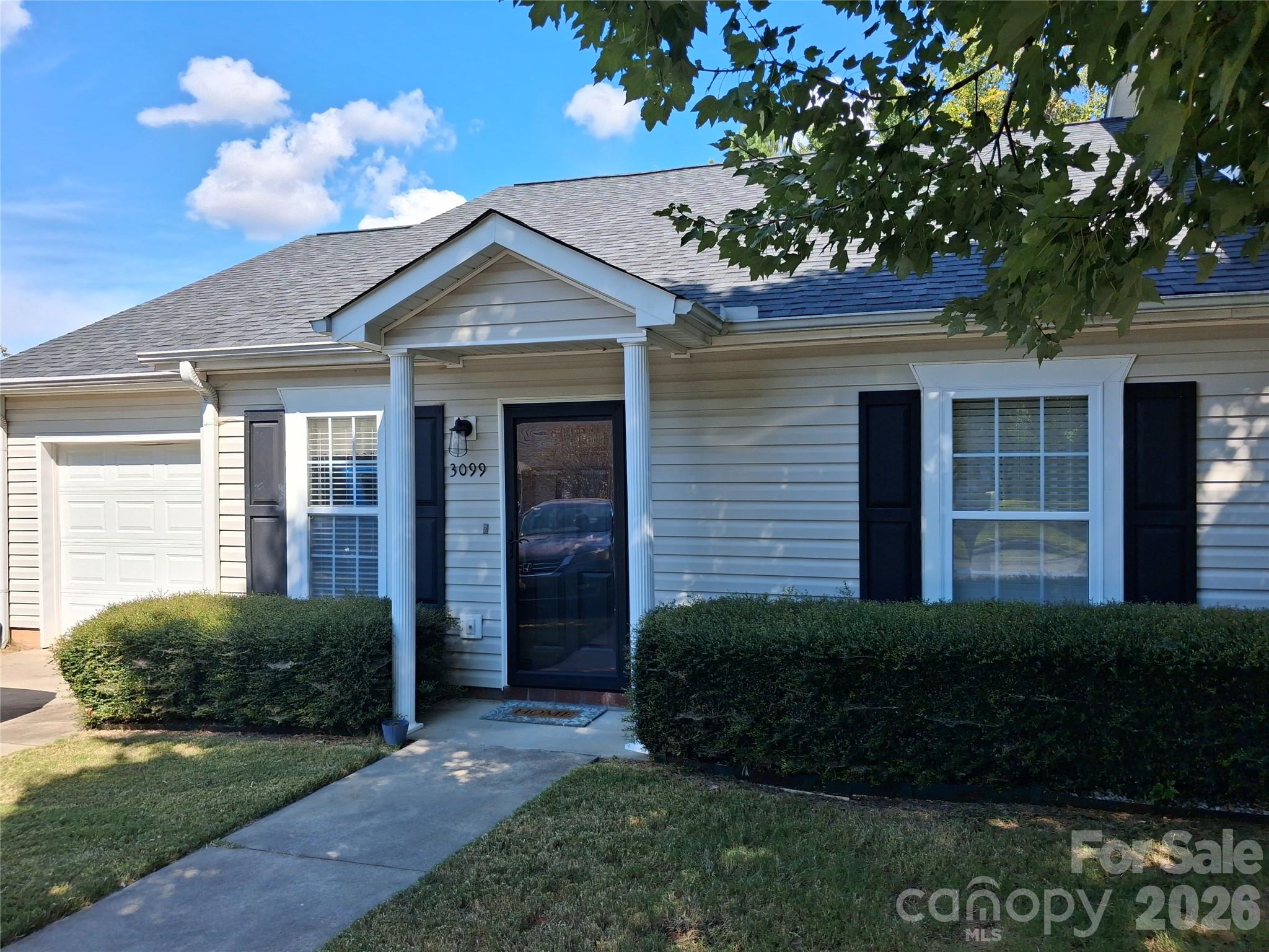 3099 Trimble Circle Property Photo 1