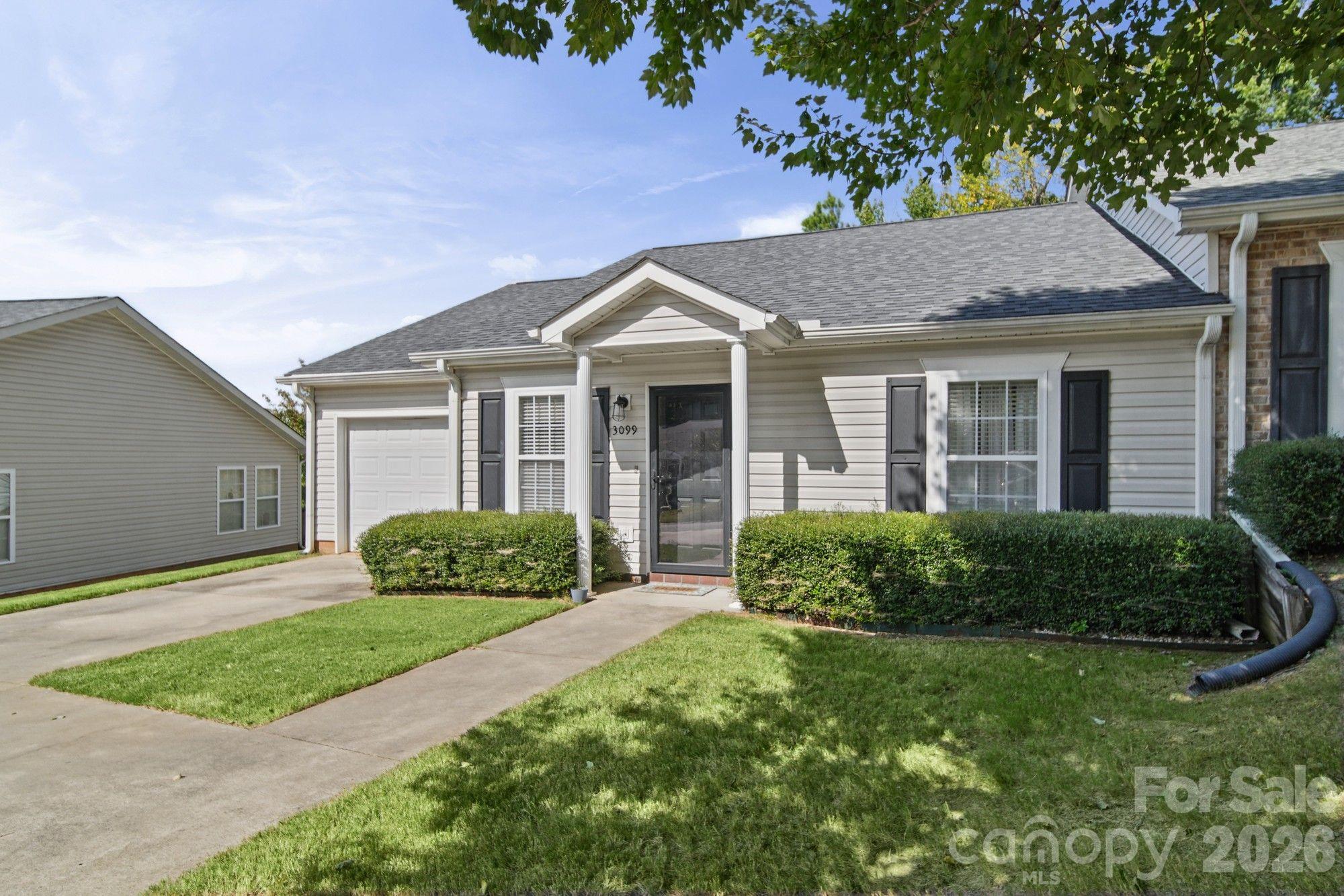 3099 Trimble Circle Property Photo 1