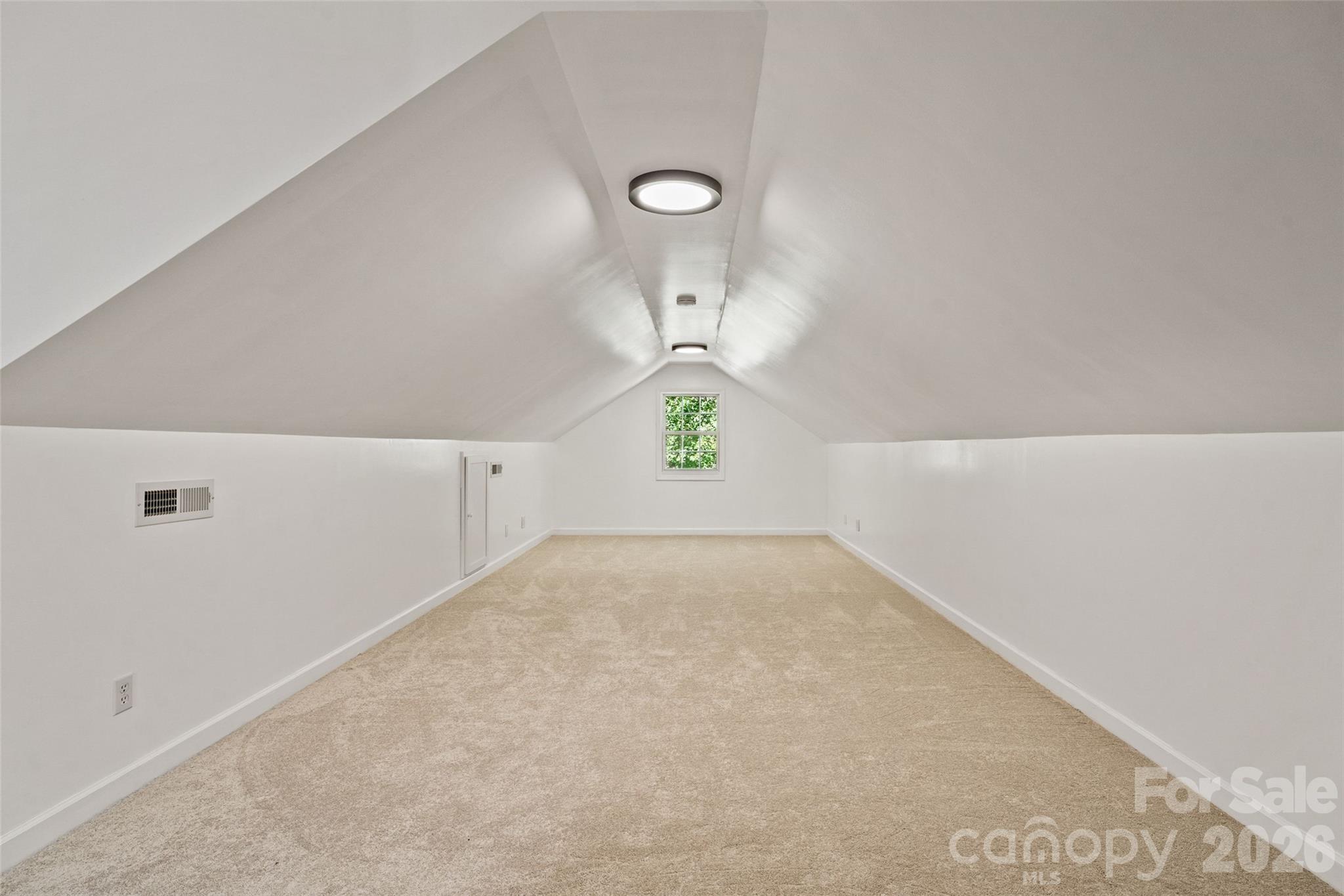 996 Beamguard Road Property Photo 22