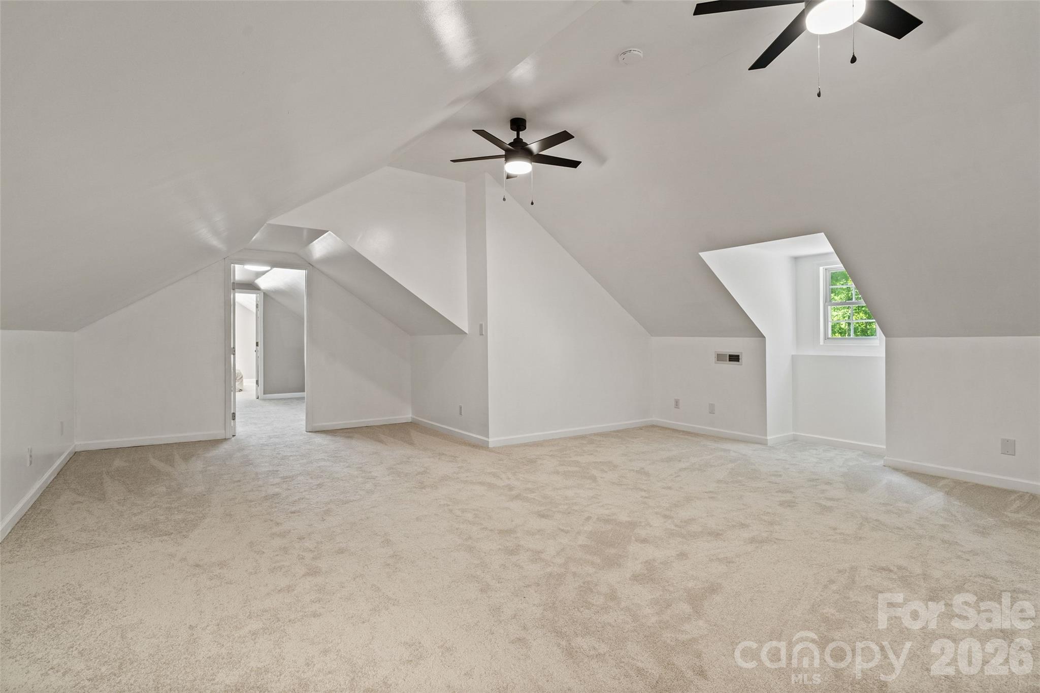 996 Beamguard Road Property Photo 23