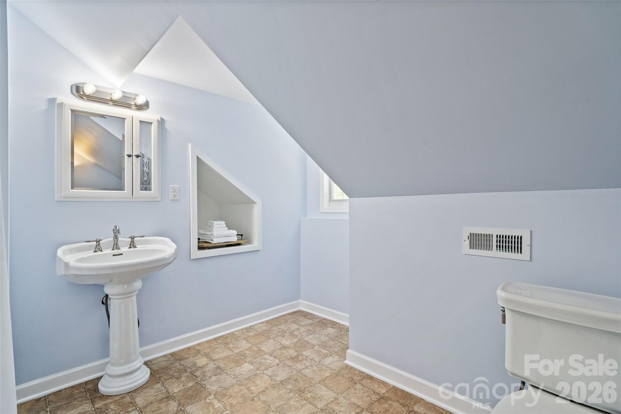 996 Beamguard Road Property Photo 26