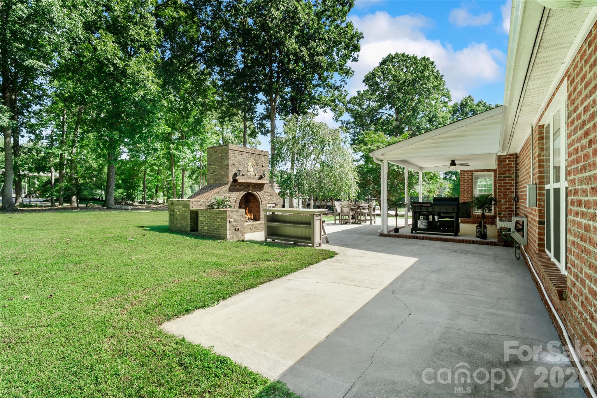 996 Beamguard Road Property Photo 32
