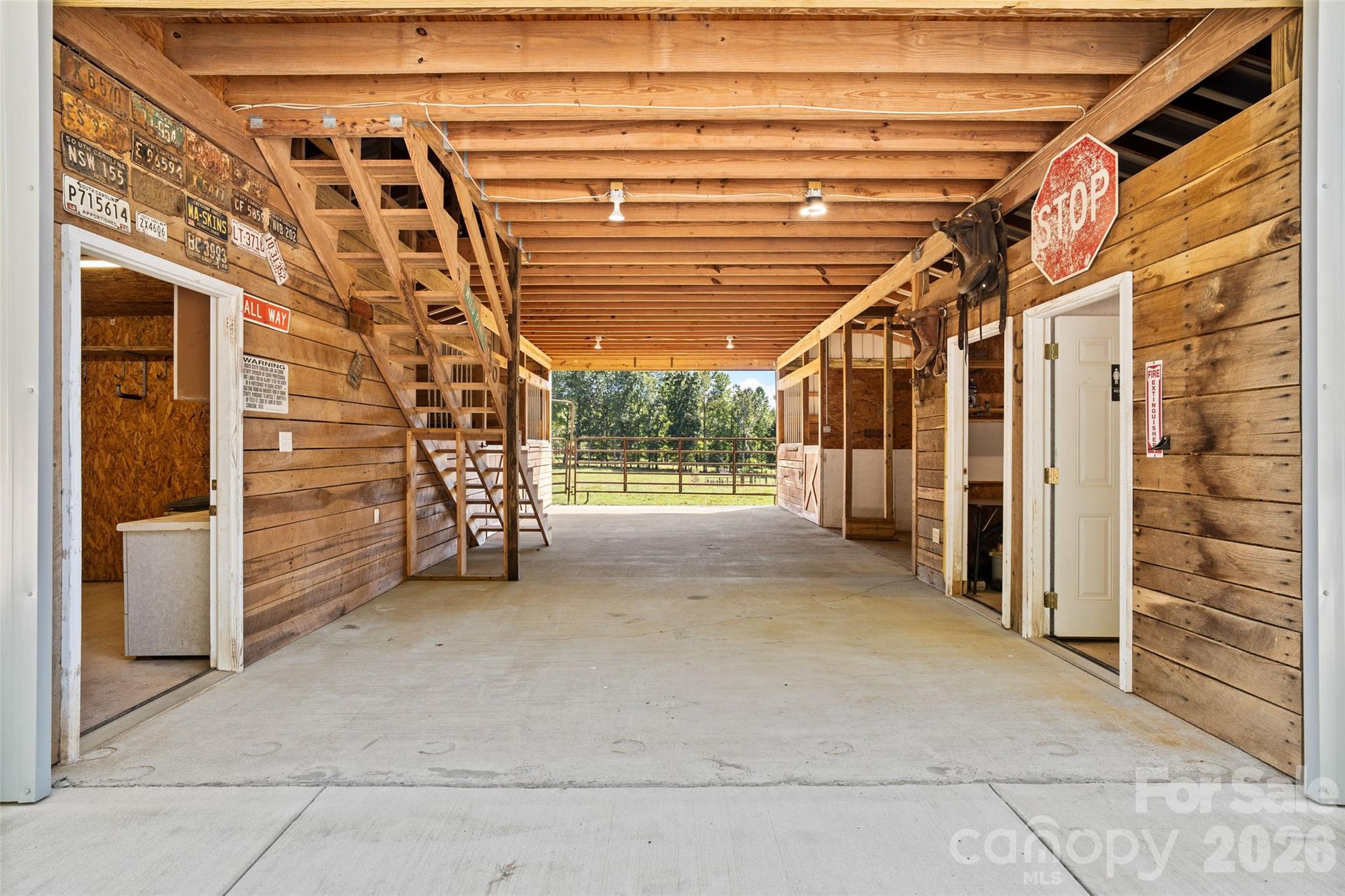 996 Beamguard Road Property Photo 36