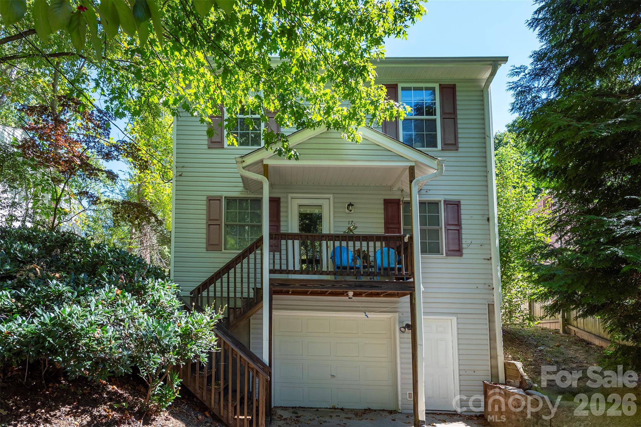 17 Castle Street Property Photo 1