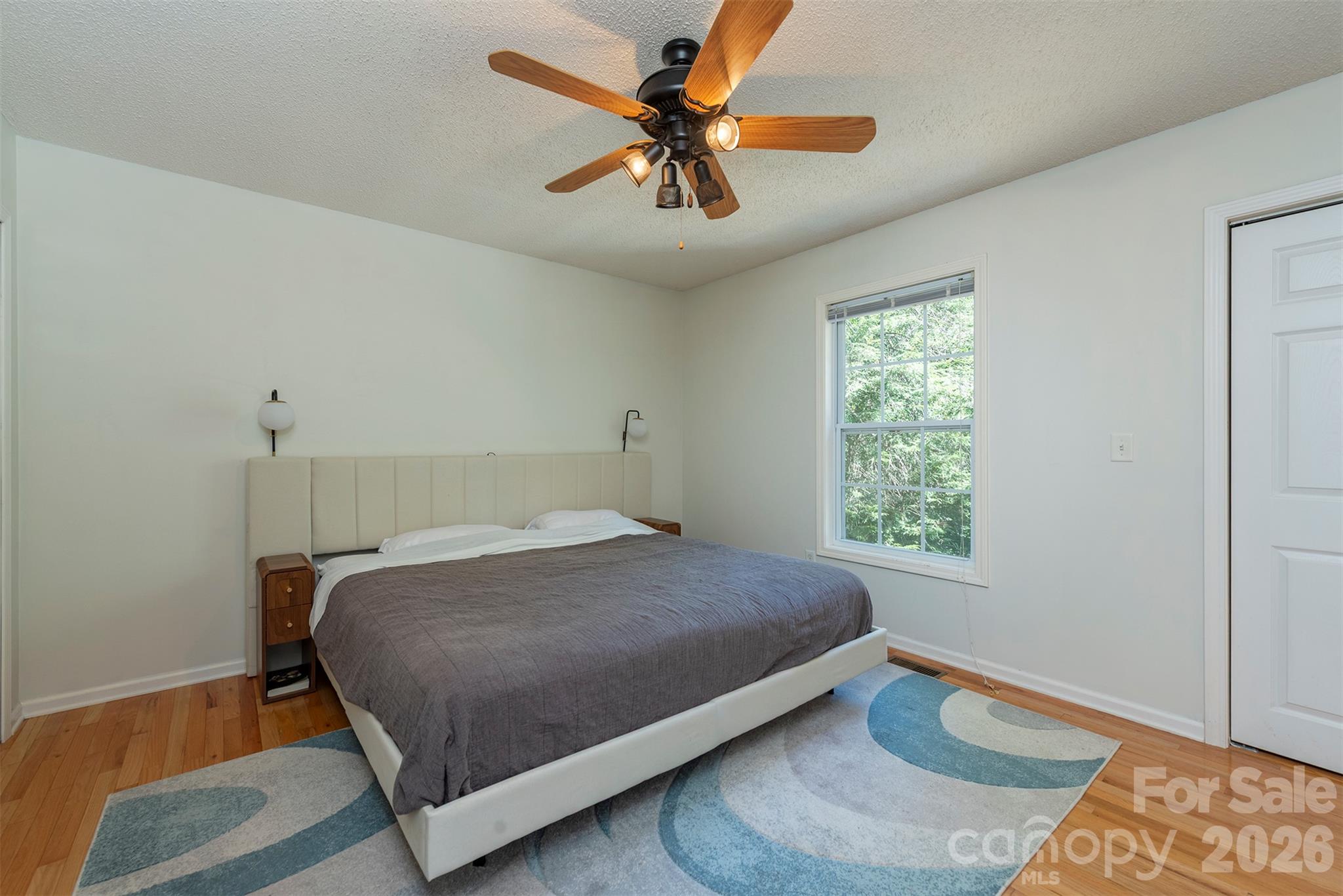 17 Castle Street Property Photo 10