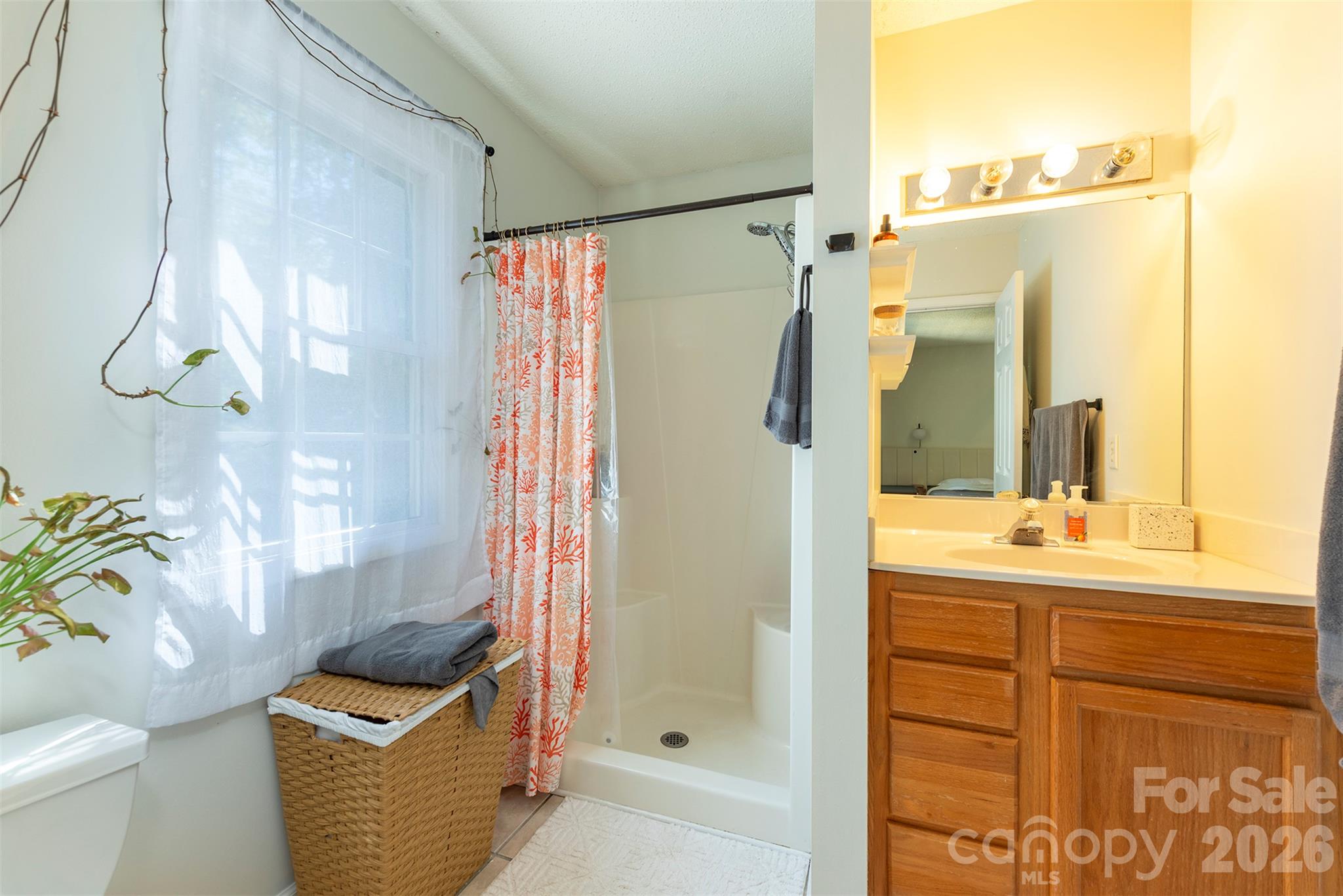 17 Castle Street Property Photo 12