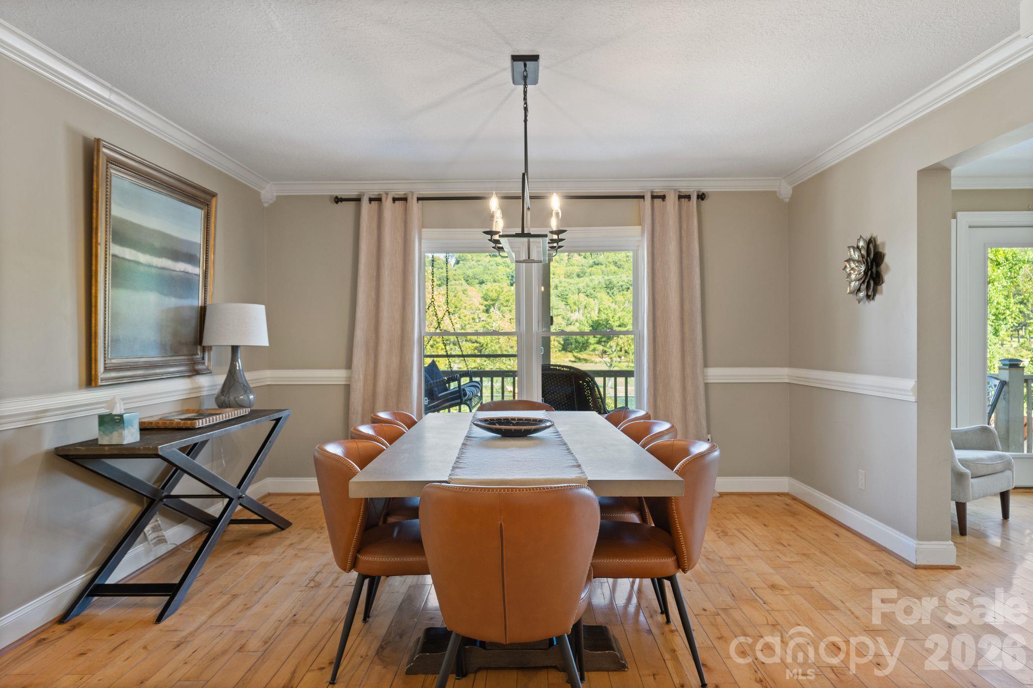 422 Crooked Creek Road Property Photo 7