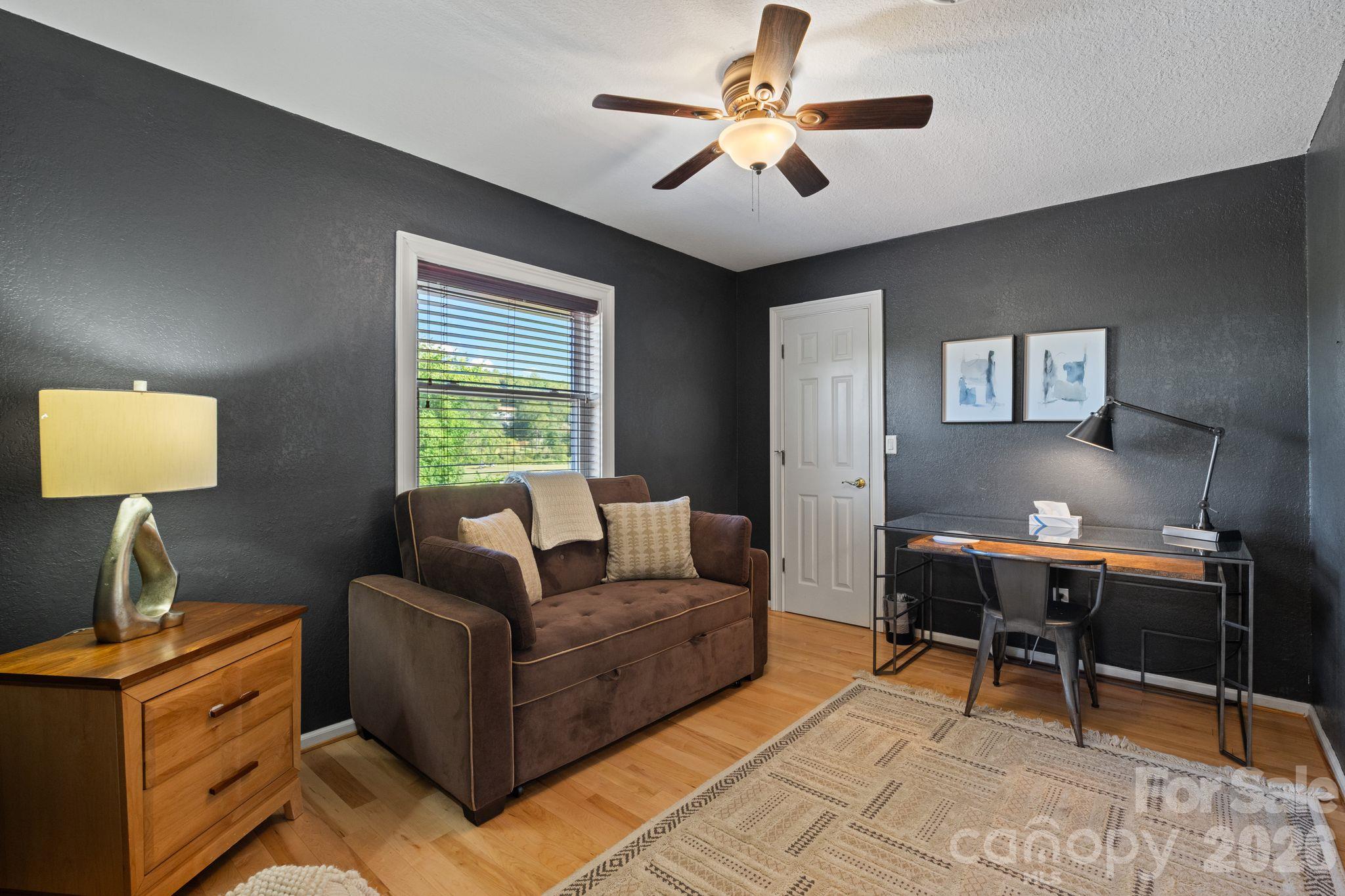 422 Crooked Creek Road Property Photo 27