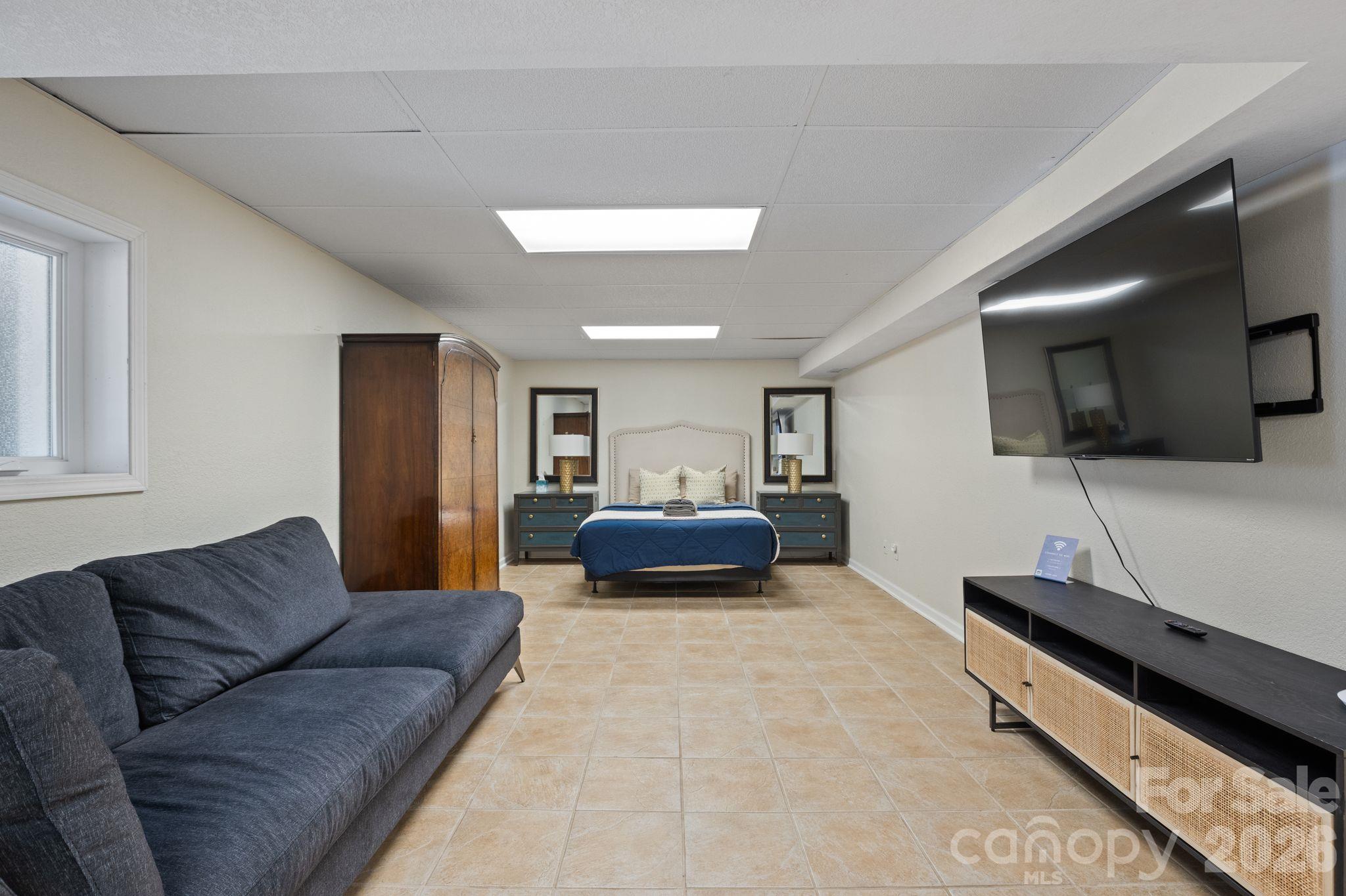 422 Crooked Creek Road Property Photo 28