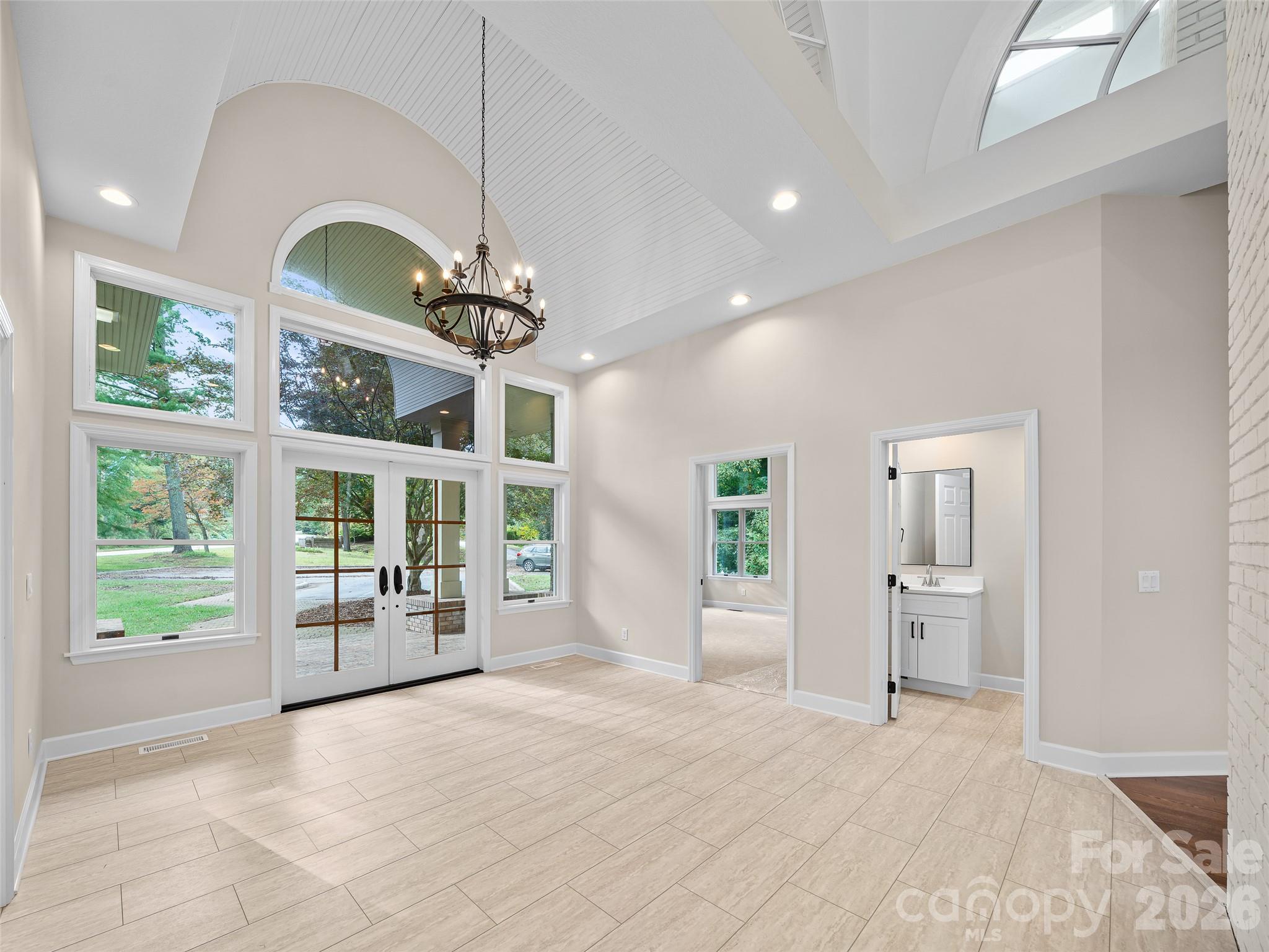 18 Carriage Park Way Property Photo 4