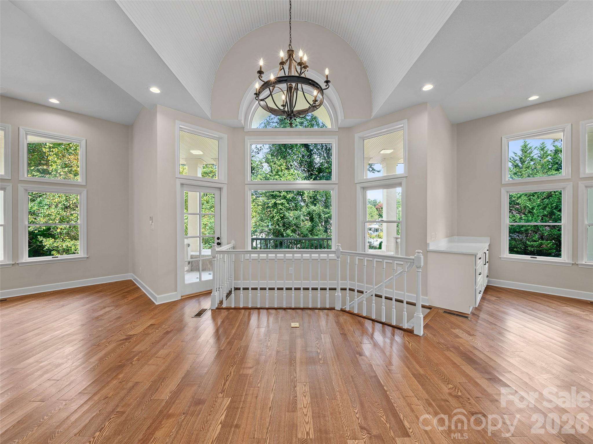 18 Carriage Park Way Property Photo 6