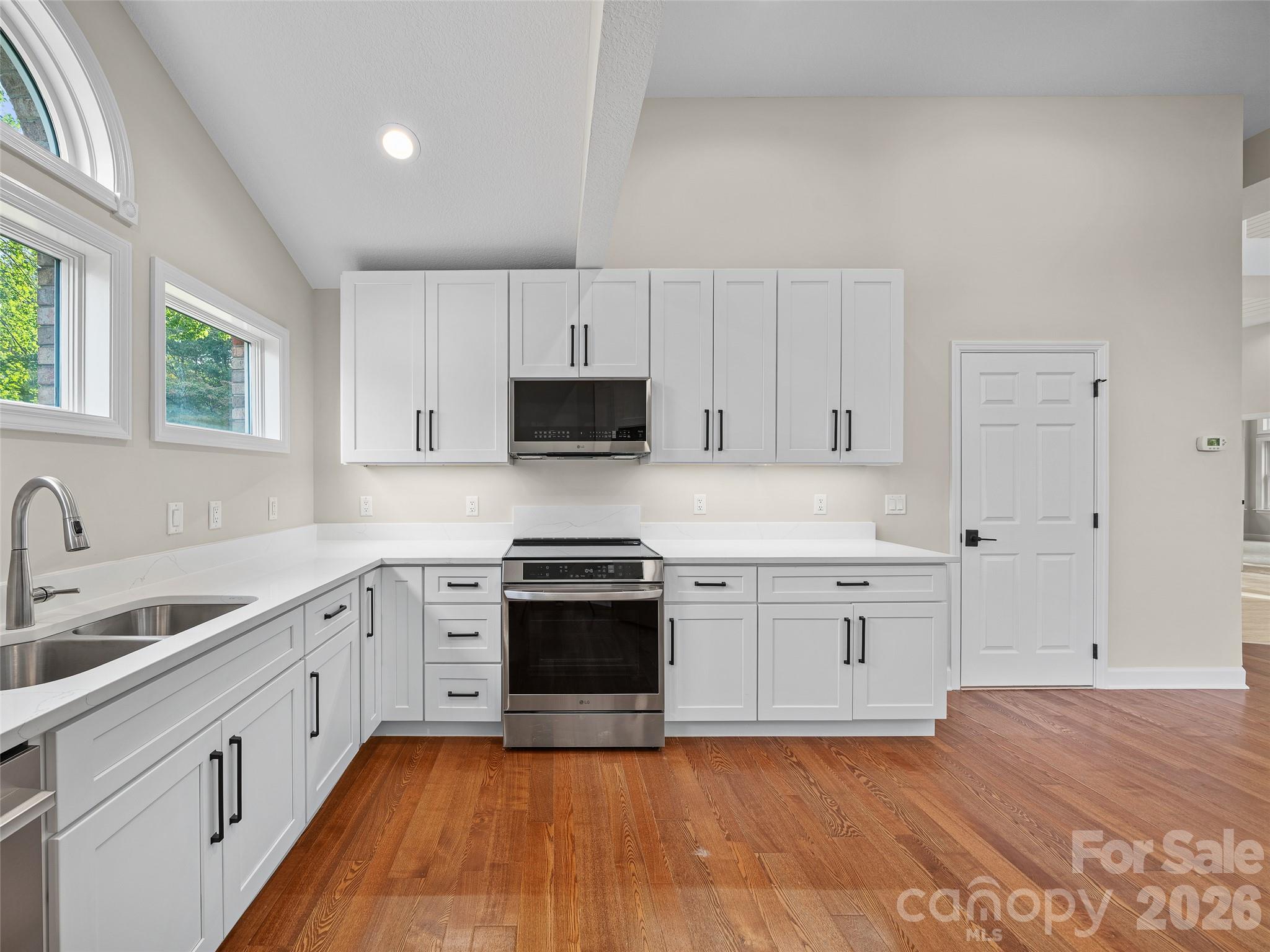 18 Carriage Park Way Property Photo 10