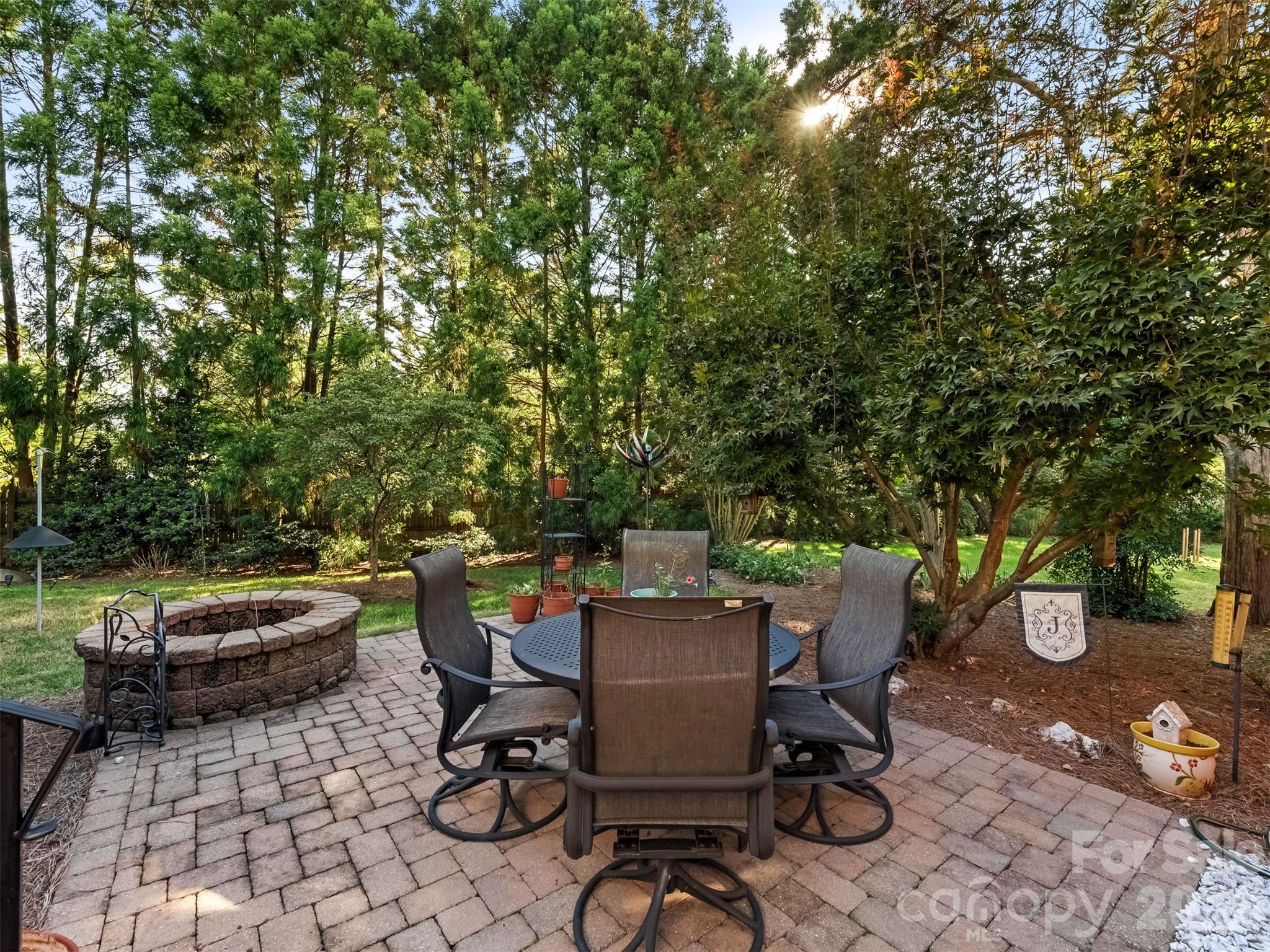 714 Corinthian Place Property Photo 19