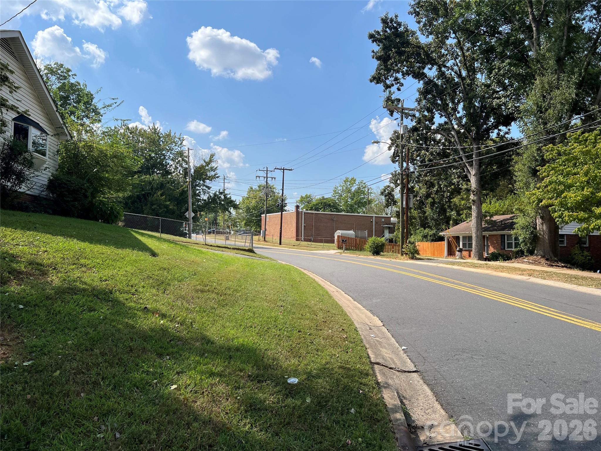 8100 Carrolwood Drive Property Photo 3