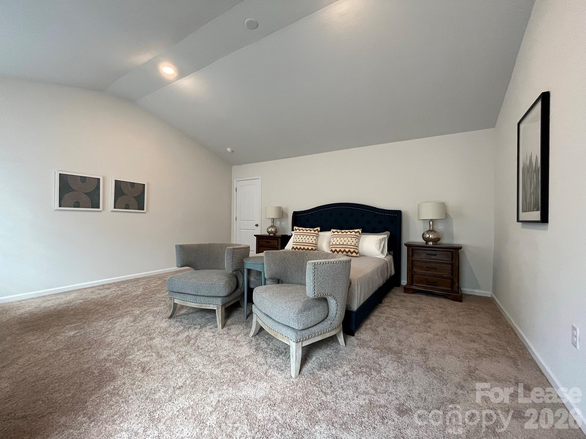 557 Belcaro Drive Property Photo 15