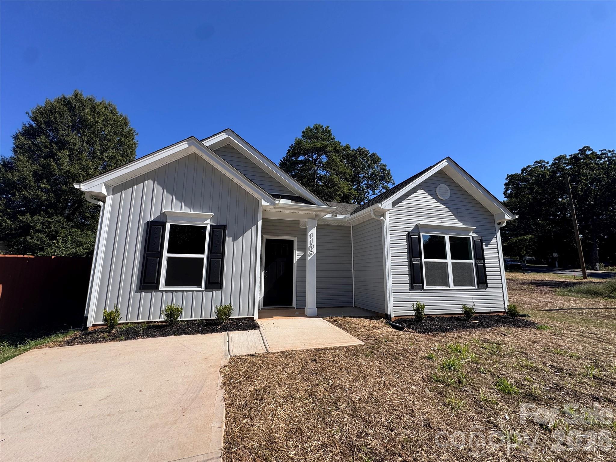 1106 Montcalm Street Property Photo 1