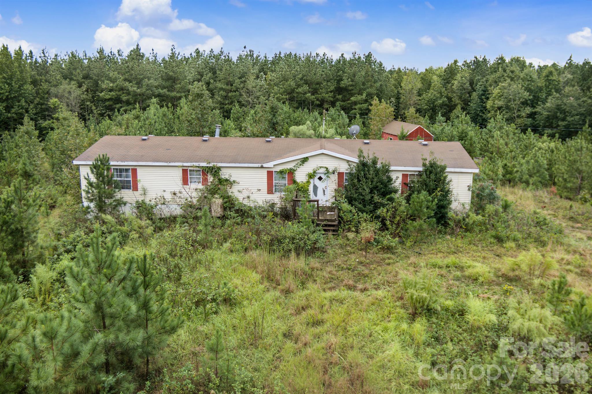 311 Green Road Property Photo 1