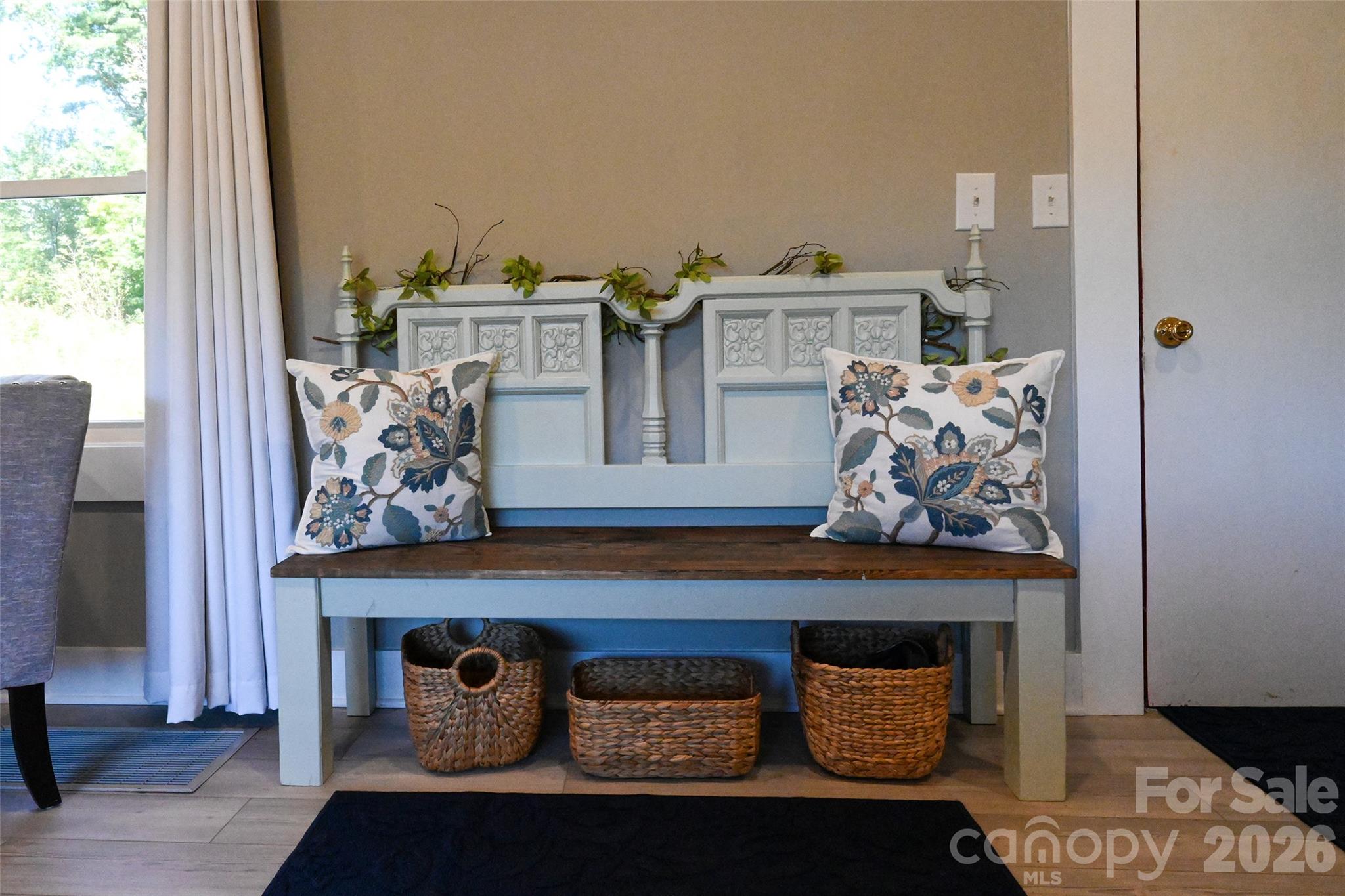 390 Sokassa Road Property Photo 16
