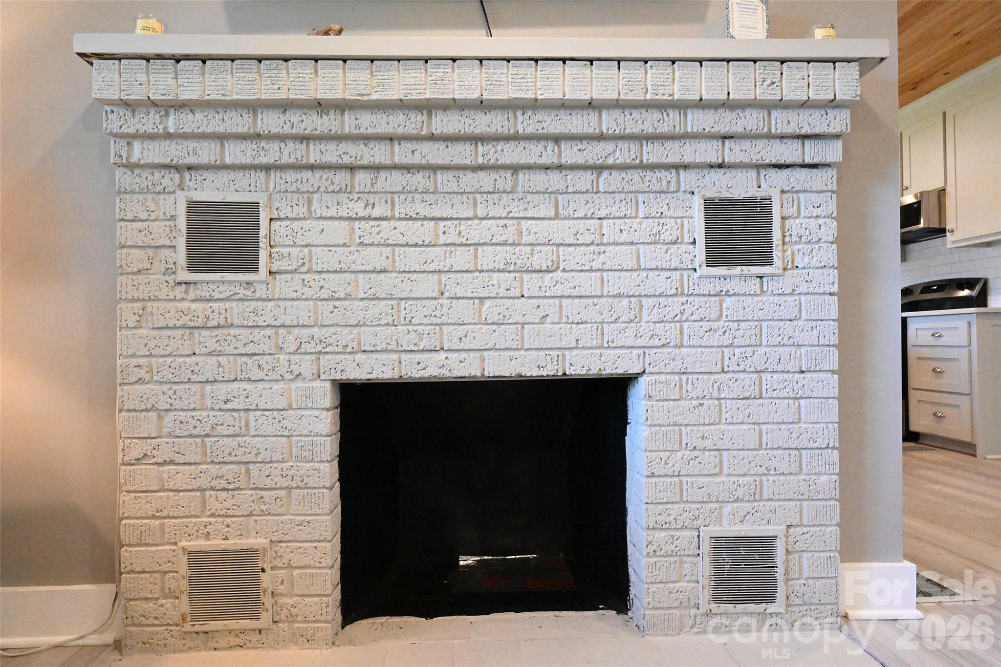 390 Sokassa Road Property Photo 28