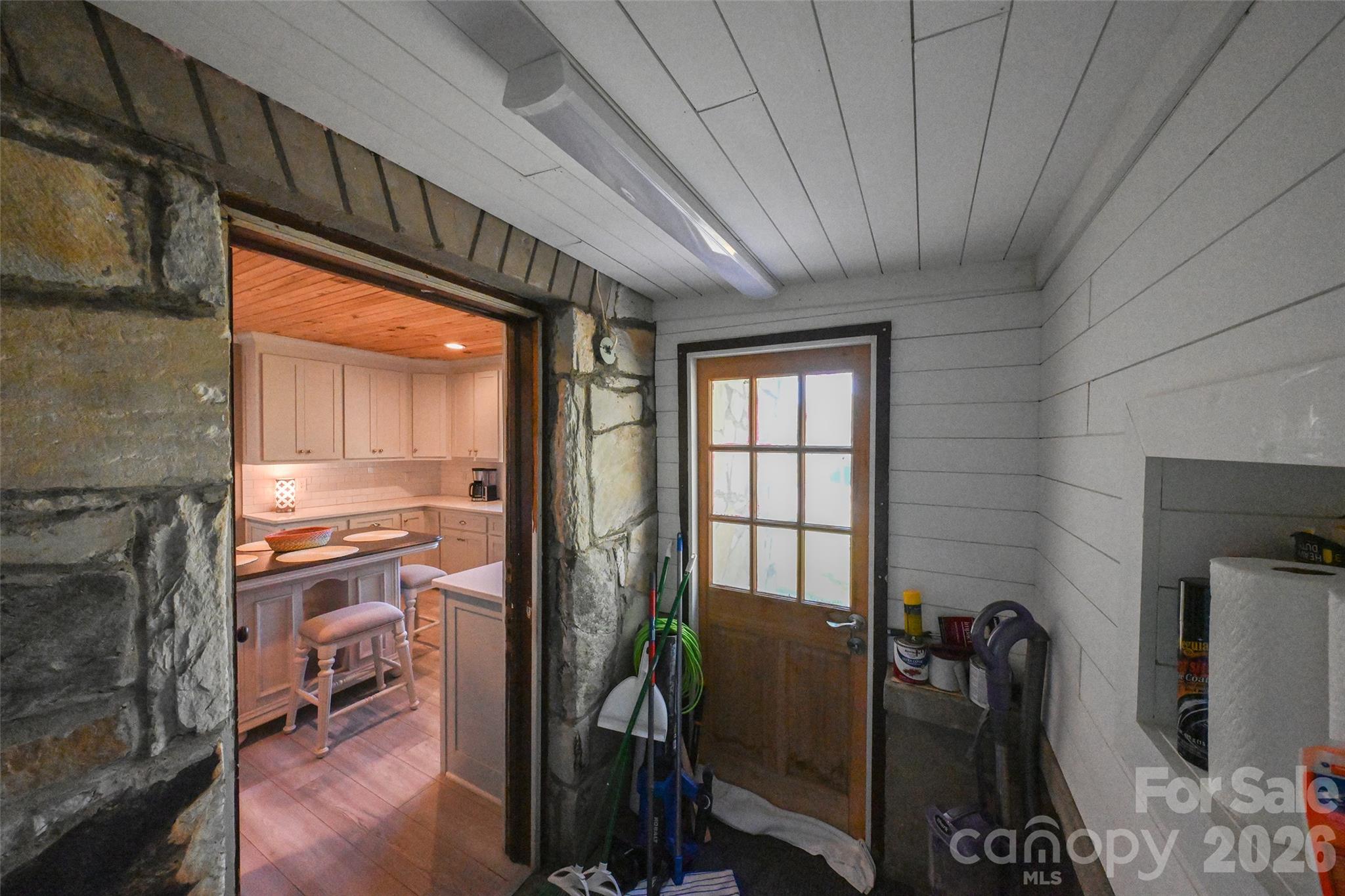 390 Sokassa Road Property Photo 30