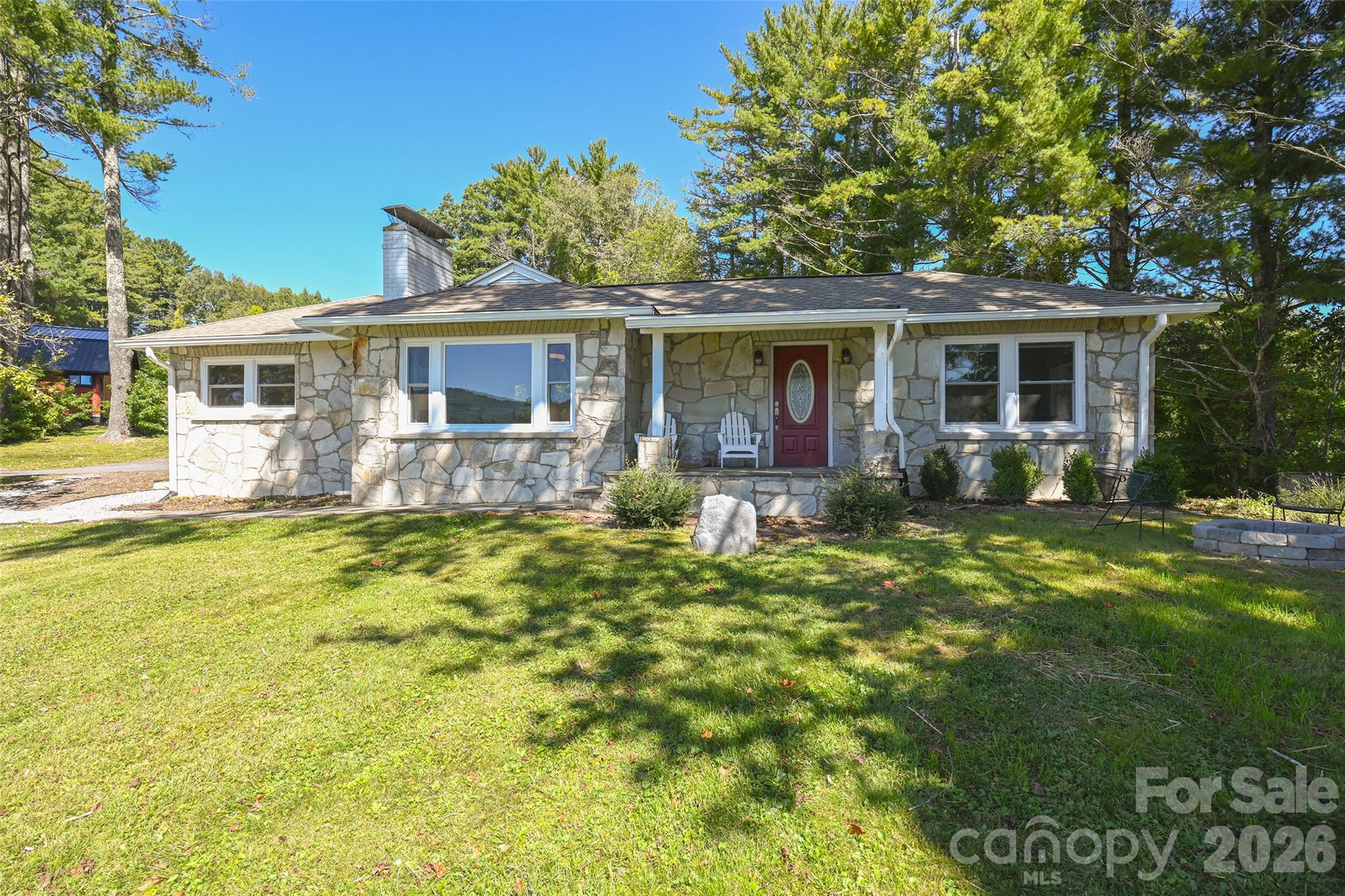 390 Sokassa Road Property Photo 41