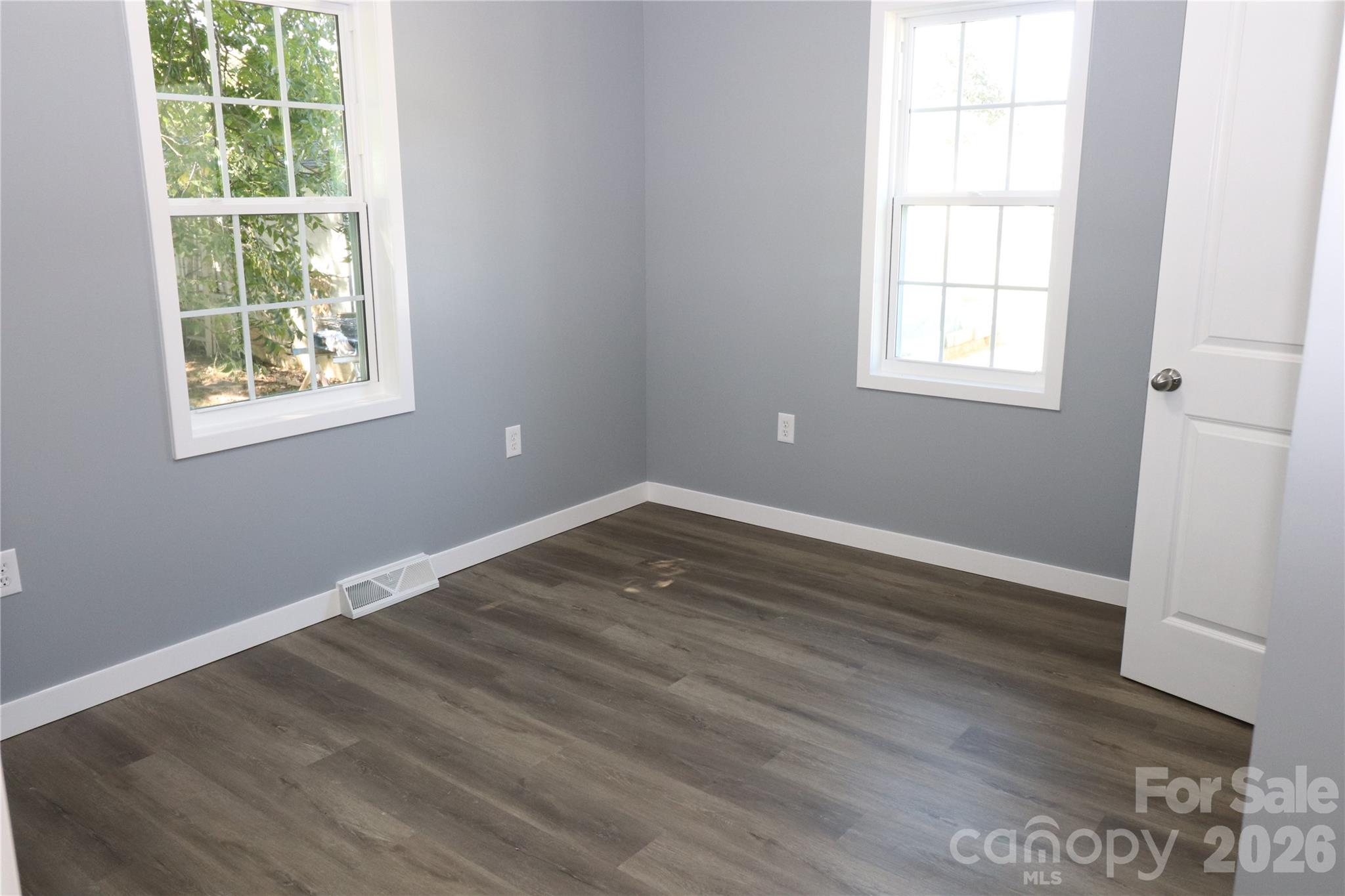 78 Parrish Place Property Photo 15