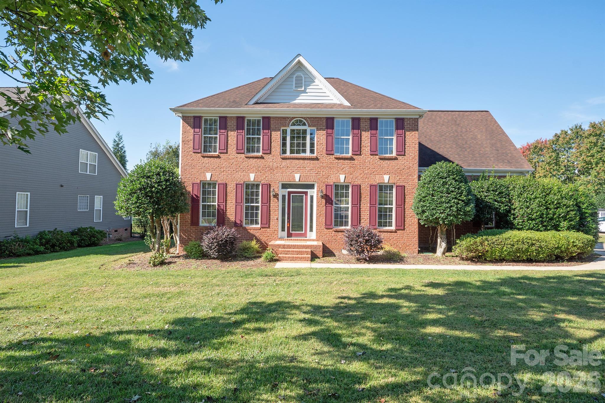 110 Fox Den Circle Property Photo 19