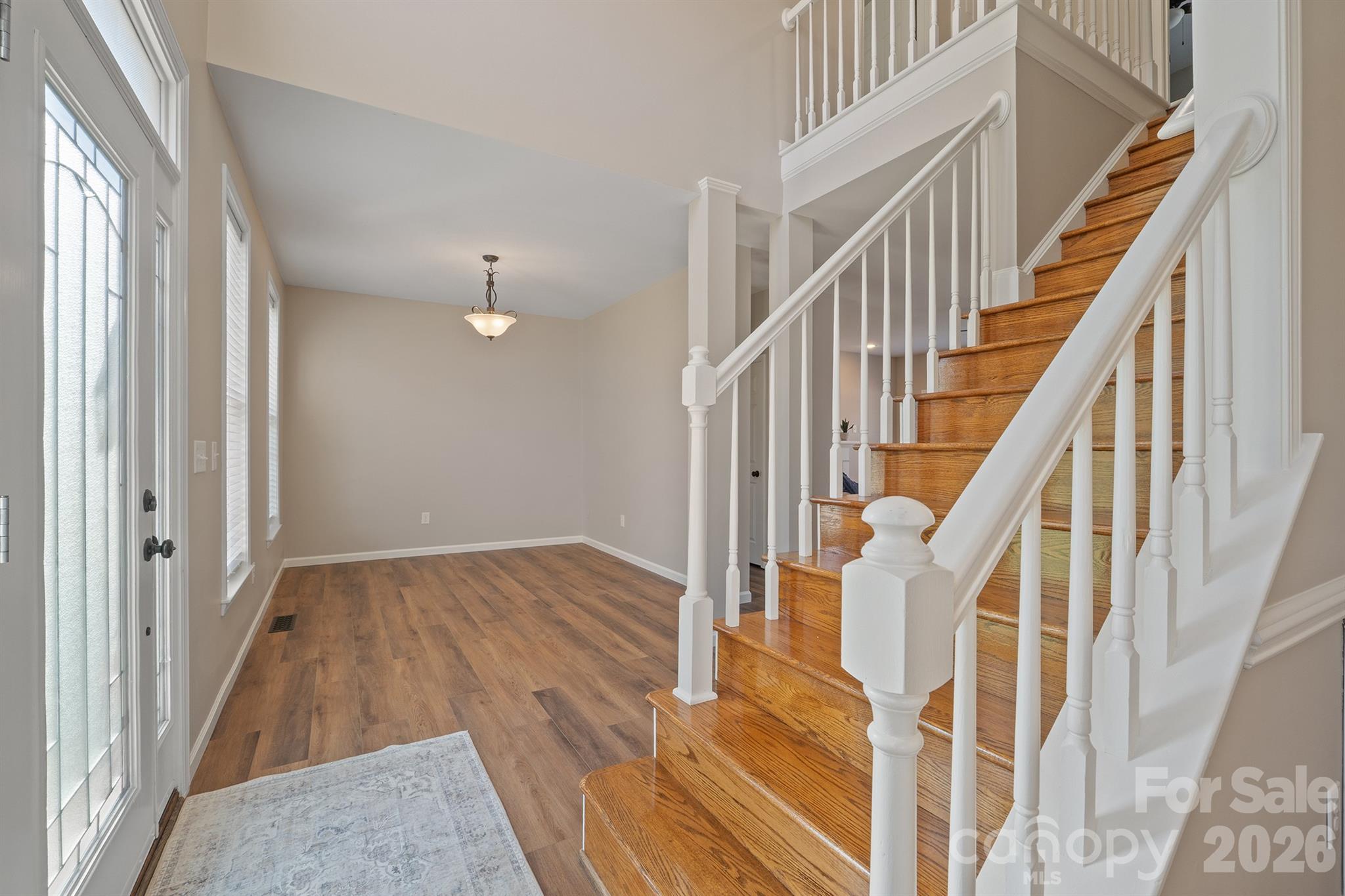 110 Fox Den Circle Property Photo 22
