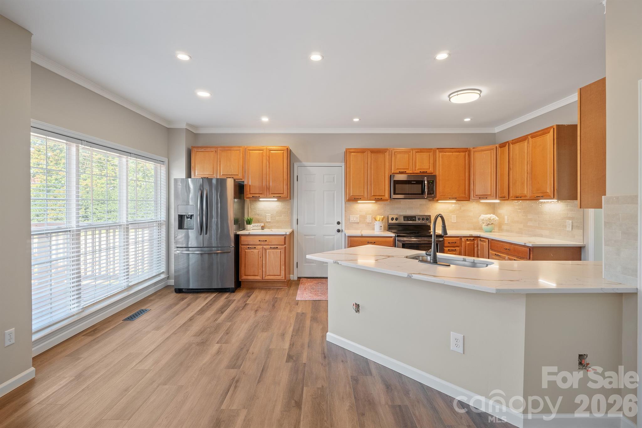110 Fox Den Circle Property Photo 26