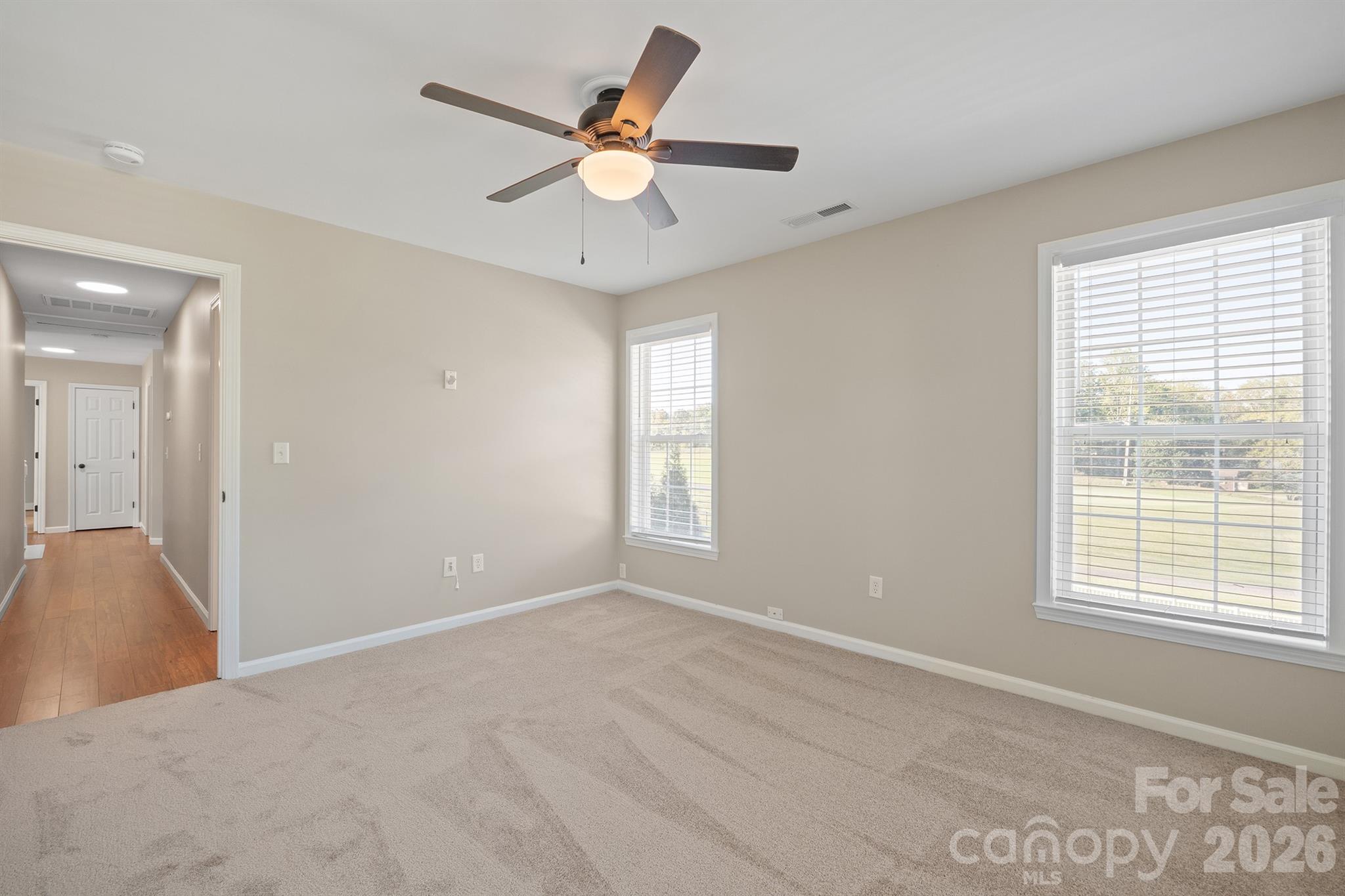 110 Fox Den Circle Property Photo 44