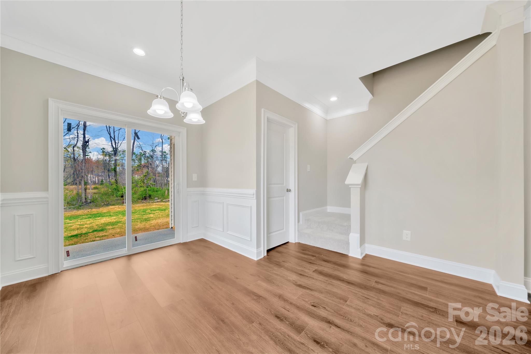 452 Dawn Circle 285-286 Property Photo 13