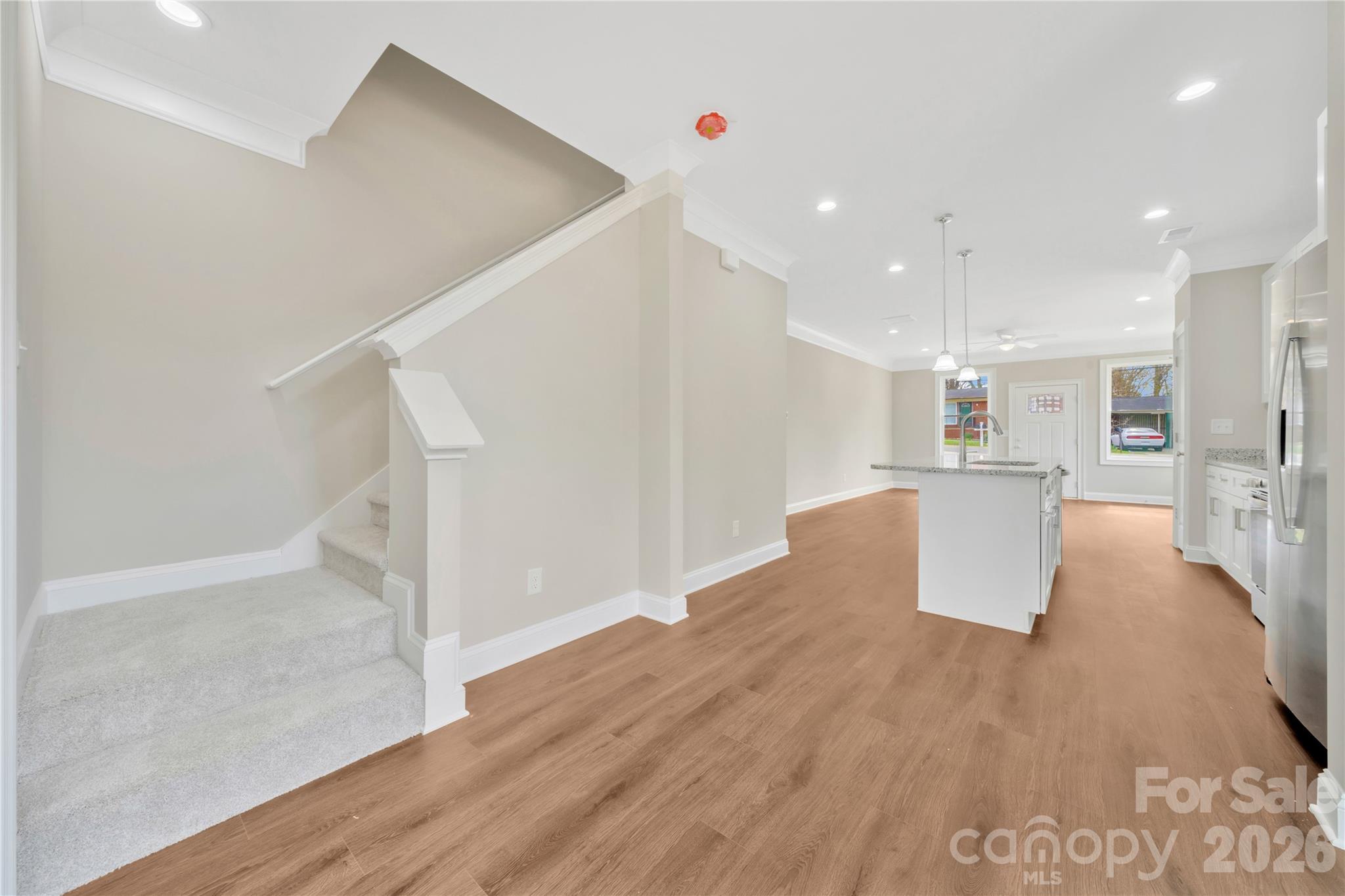 452 Dawn Circle 285-286 Property Photo 14