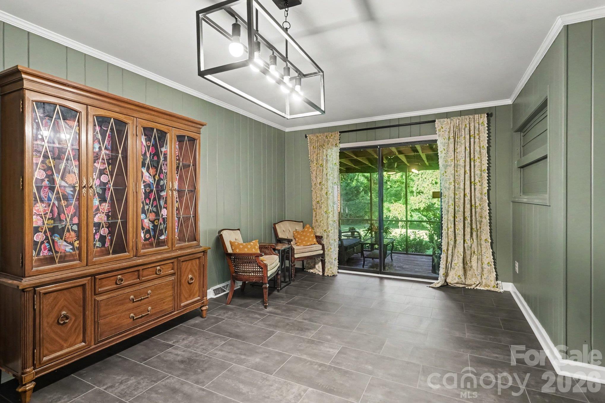 6536 Reddman Road Property Photo 7