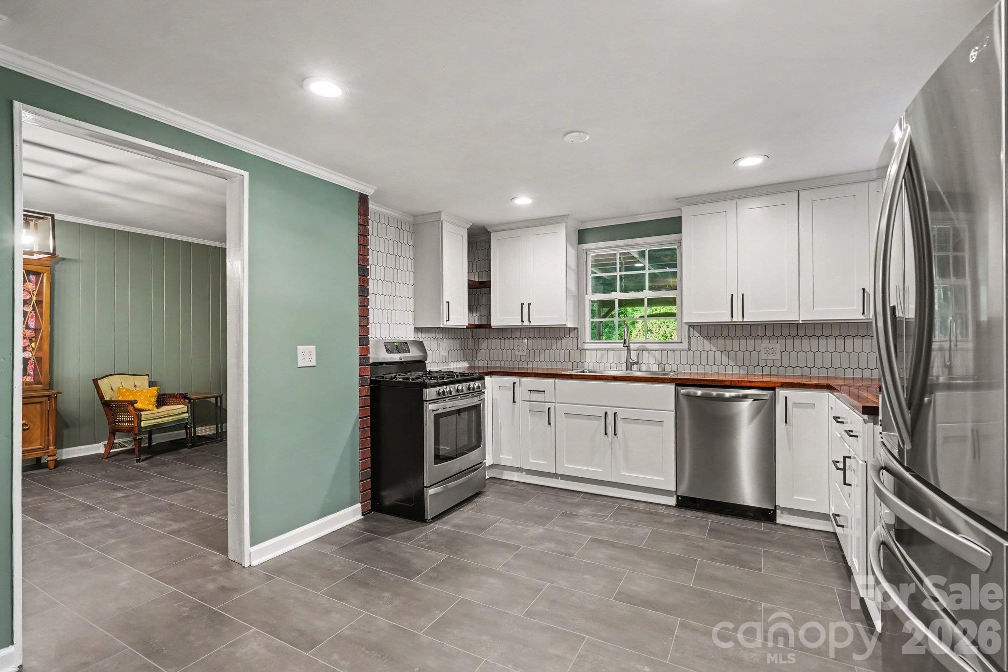 6536 Reddman Road Property Photo 11