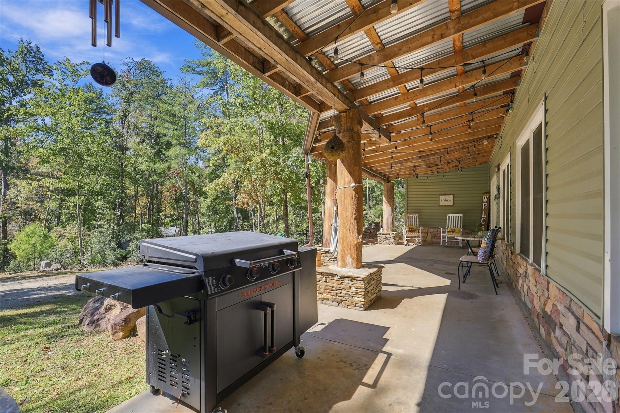 1924 Windy Hill Place Property Photo 6