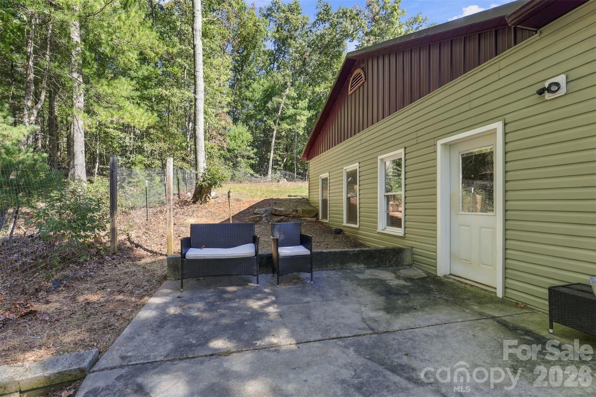 1924 Windy Hill Place Property Photo 29
