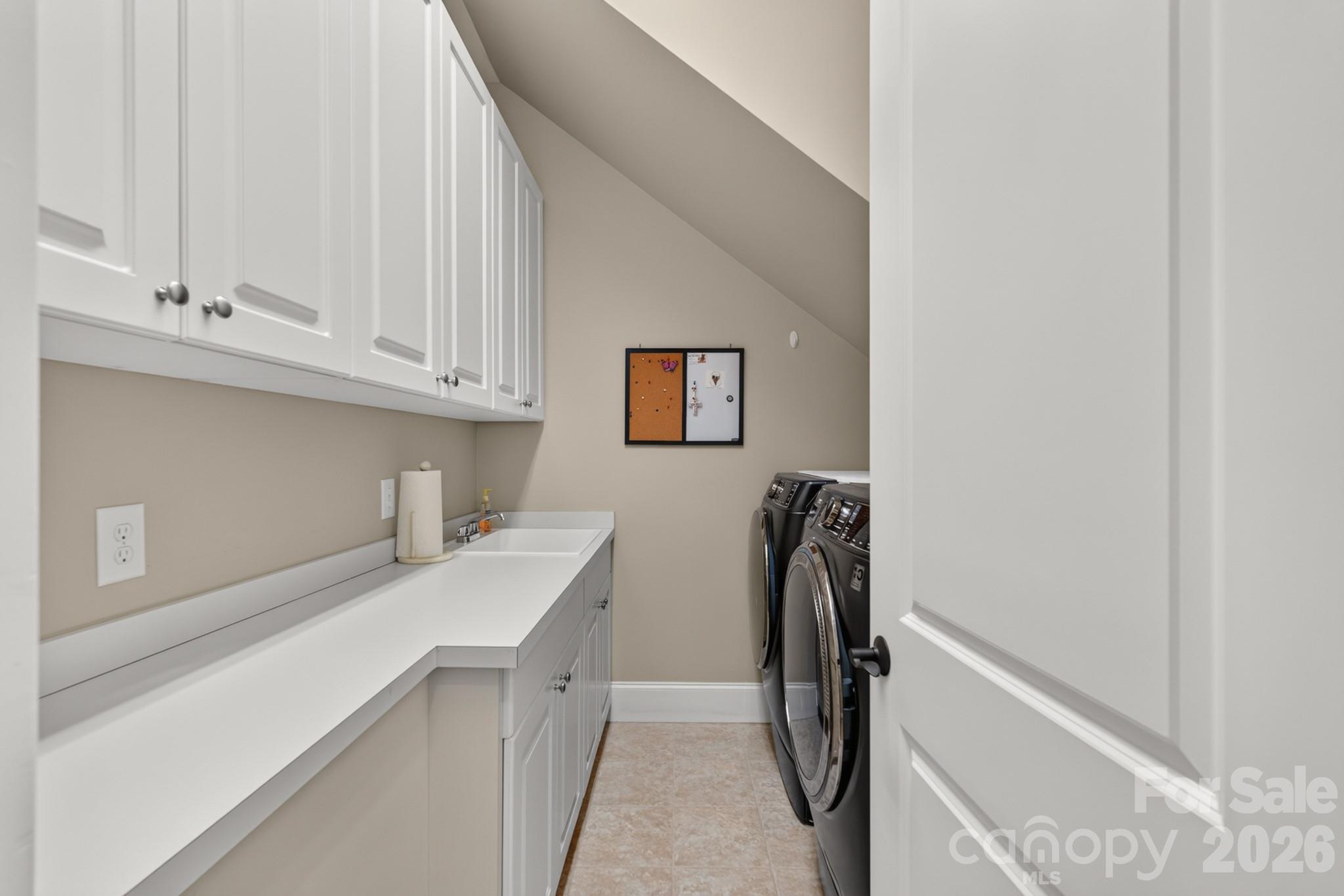 1475 Floral Road Property Photo 31