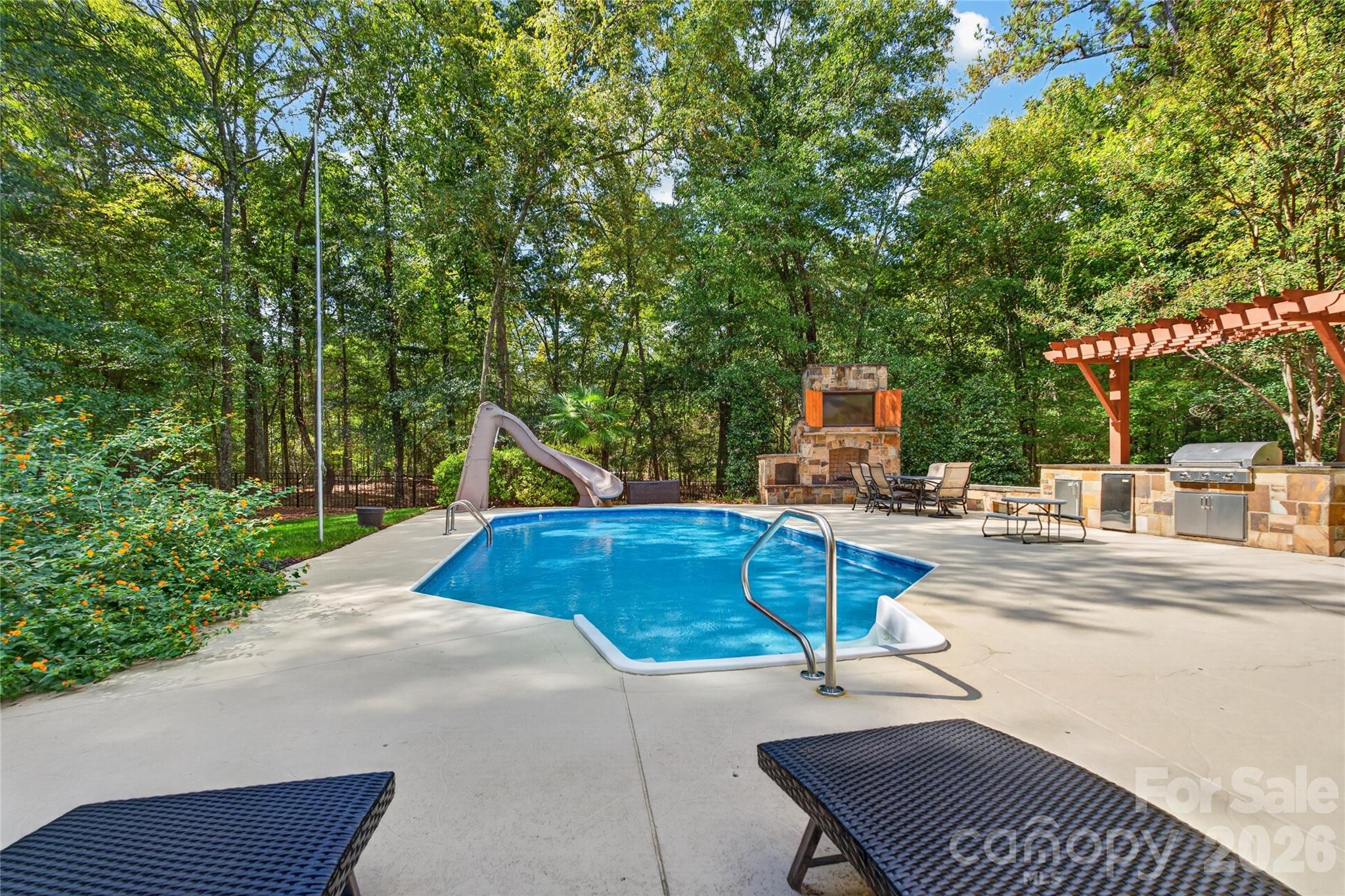 1475 Floral Road Property Photo 44