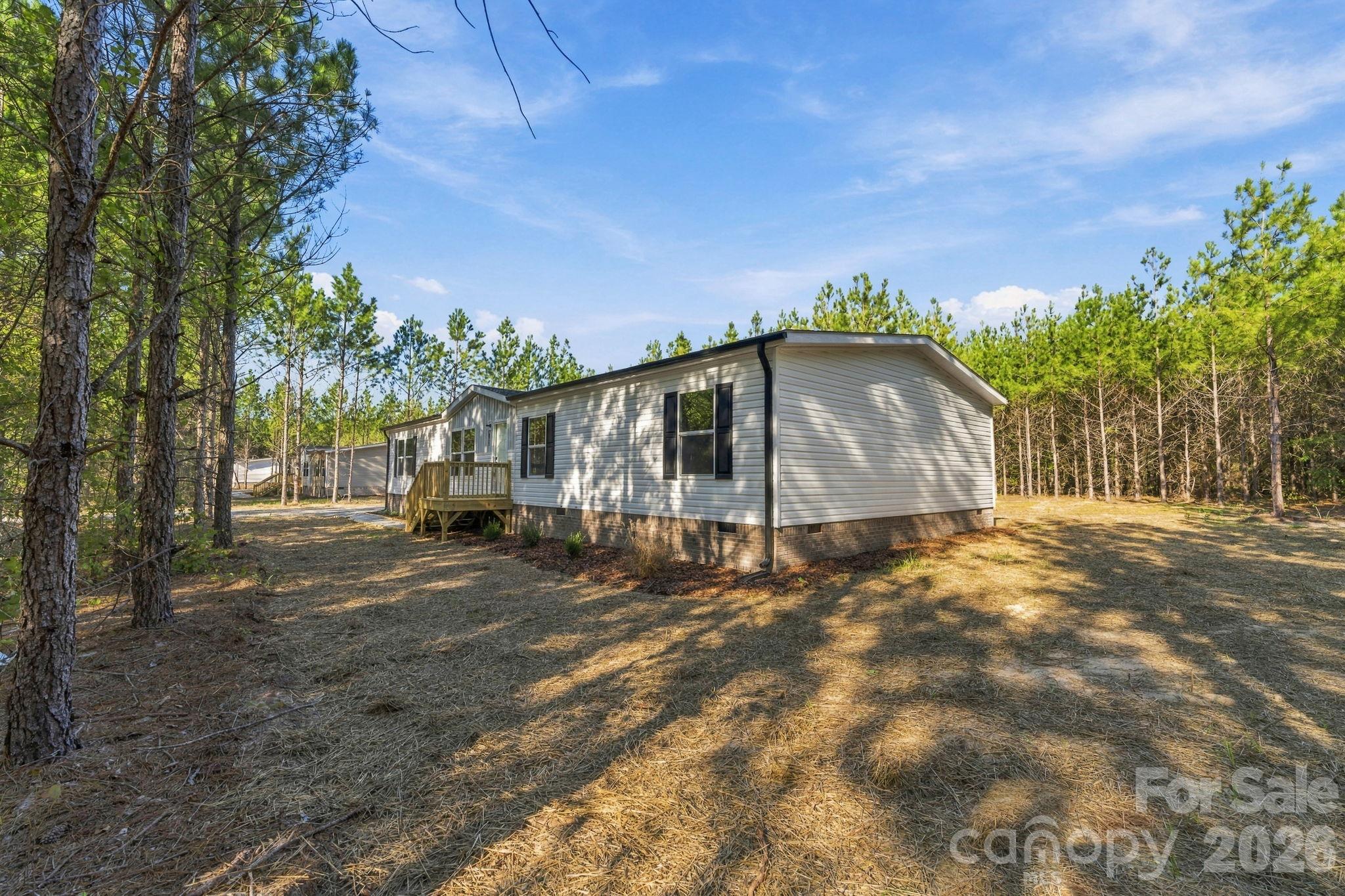 875 Windblow Road Property Photo 2