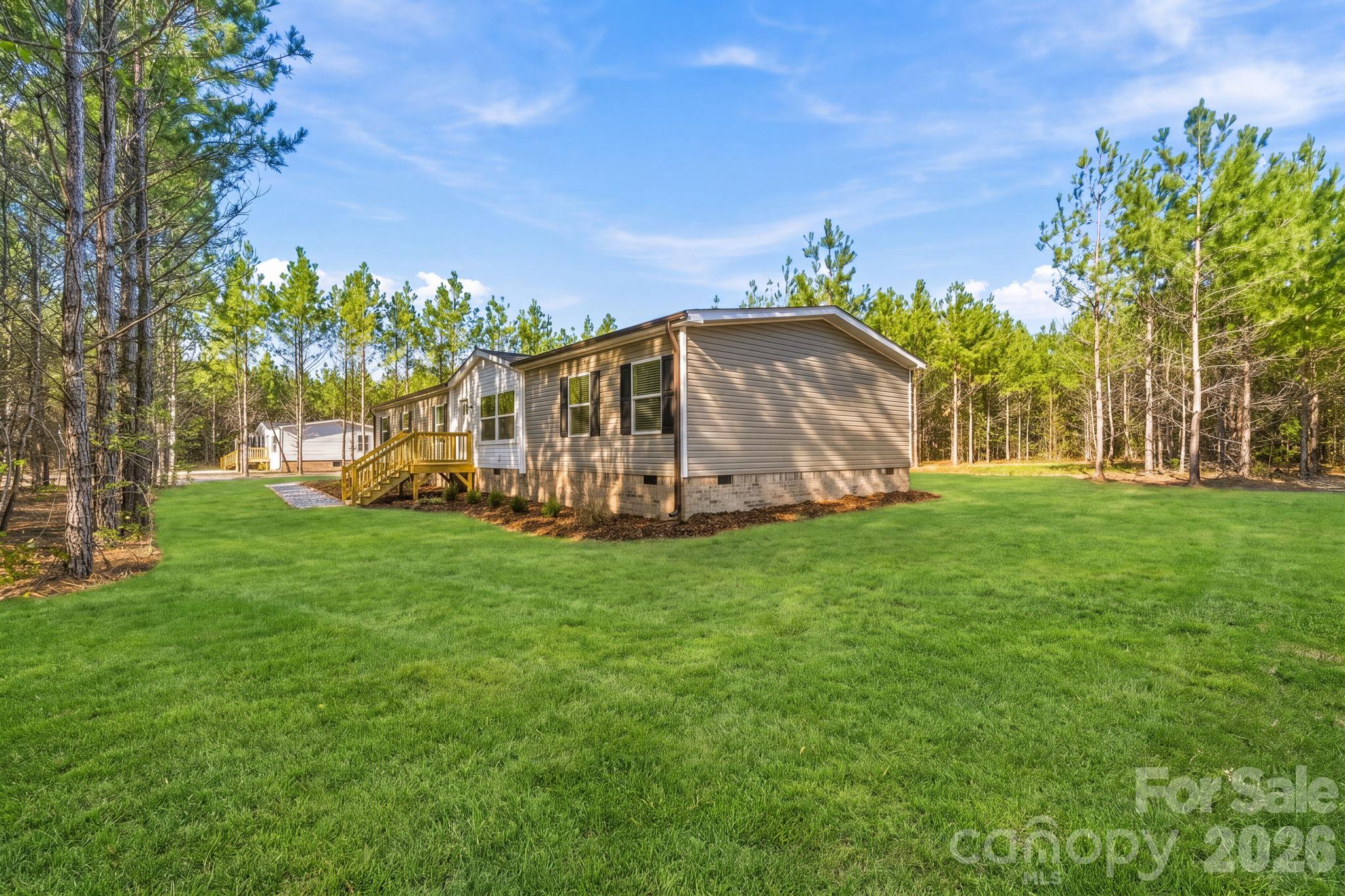 875 Windblow Road Property Photo 6