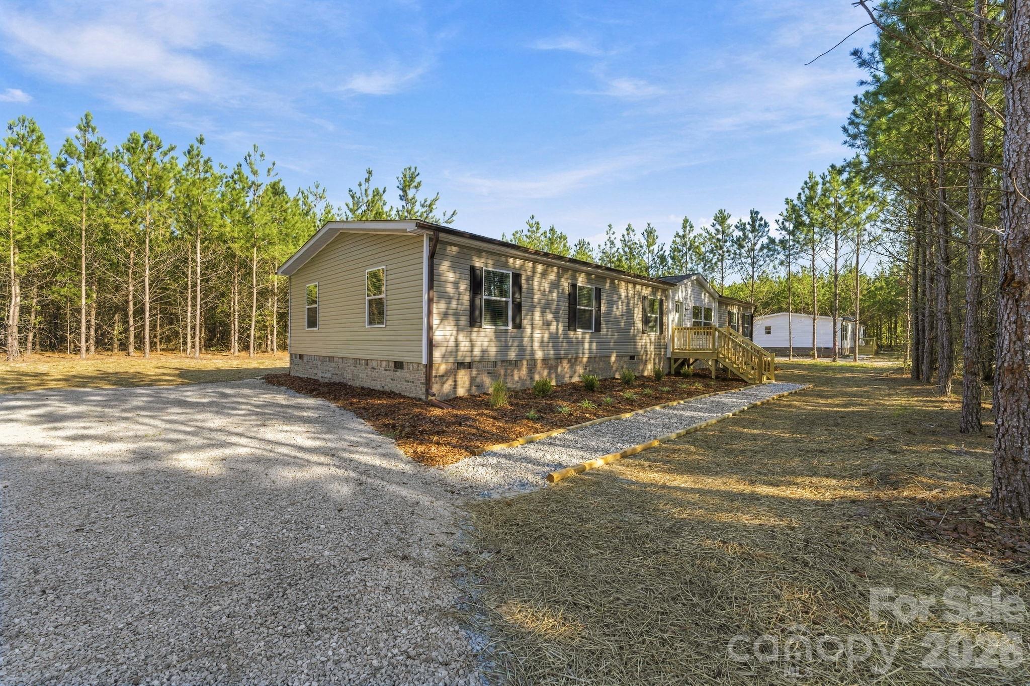 875 Windblow Road Property Photo 7