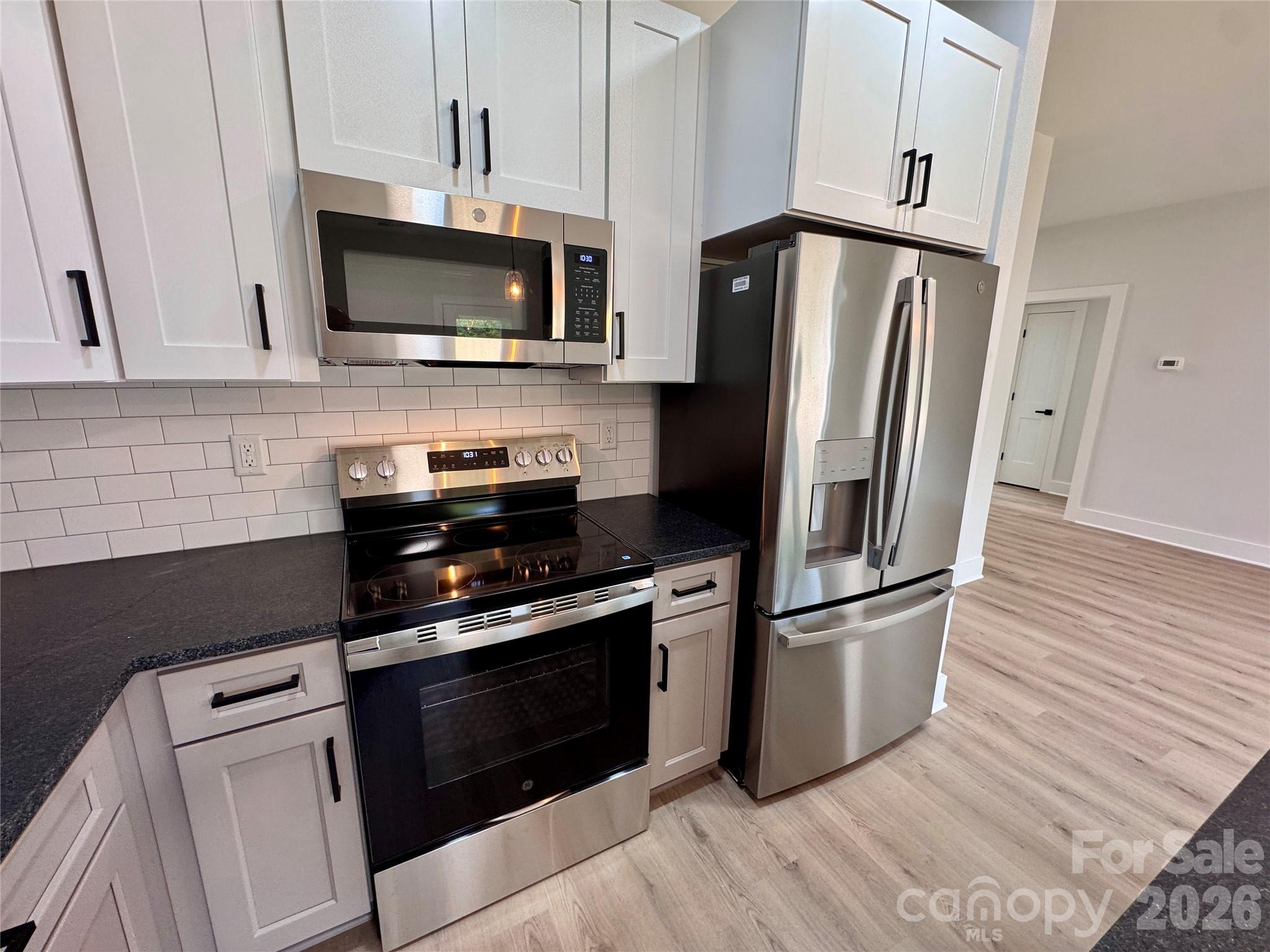 606 E Robinson Street Property Photo 15