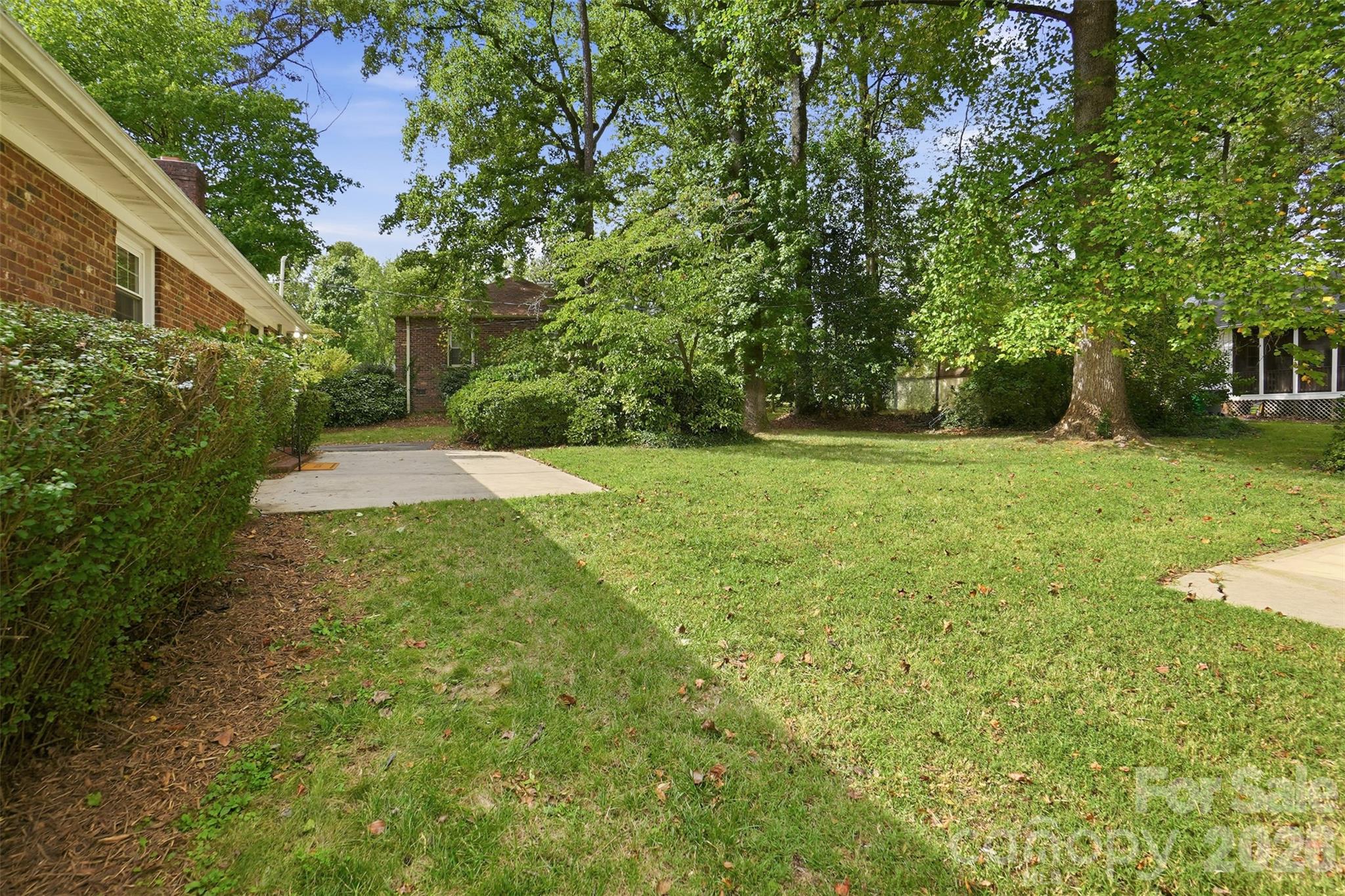 5724 Telfair Road Property Photo 34