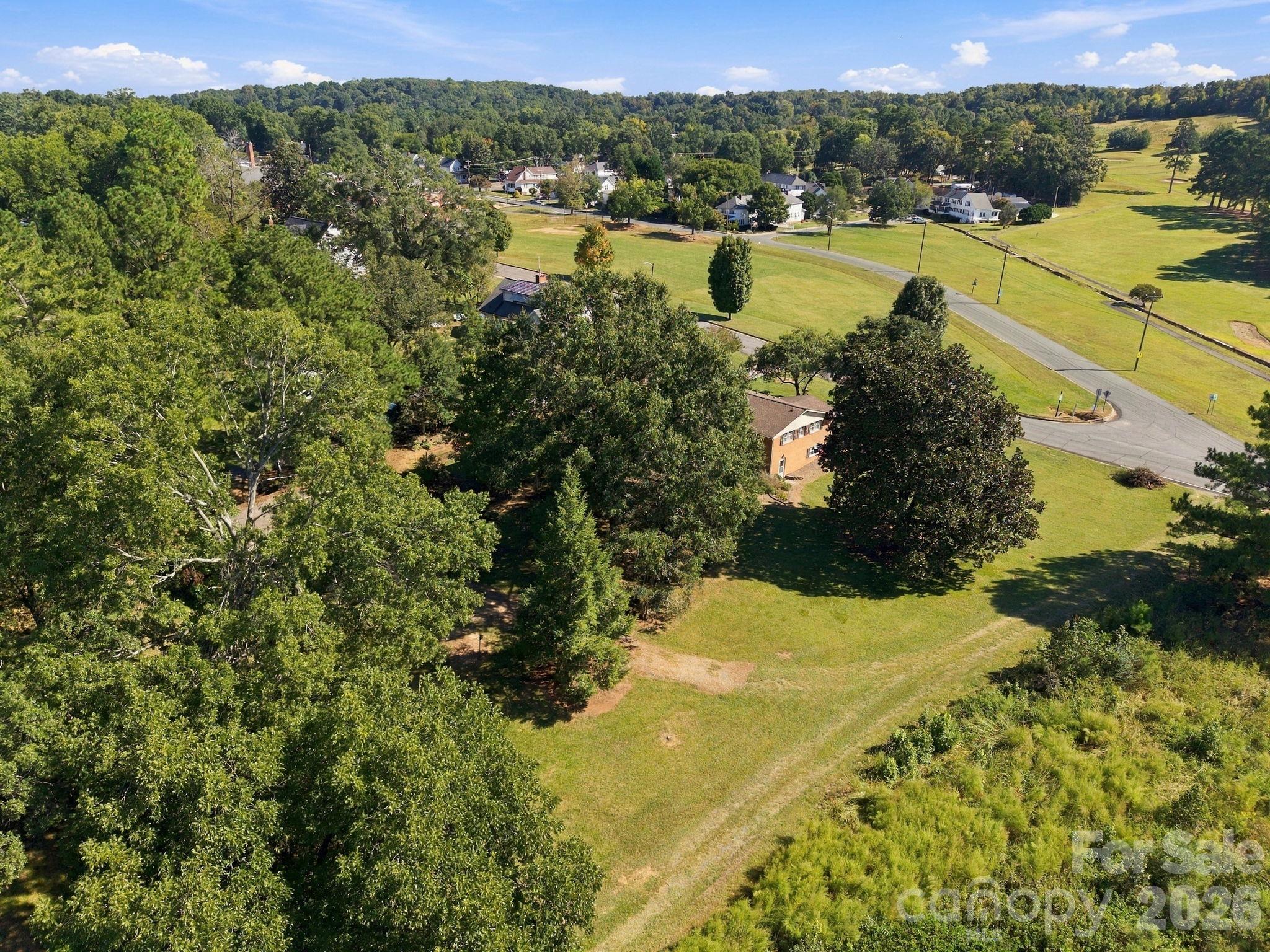 82 Henderson Street Property Photo 14