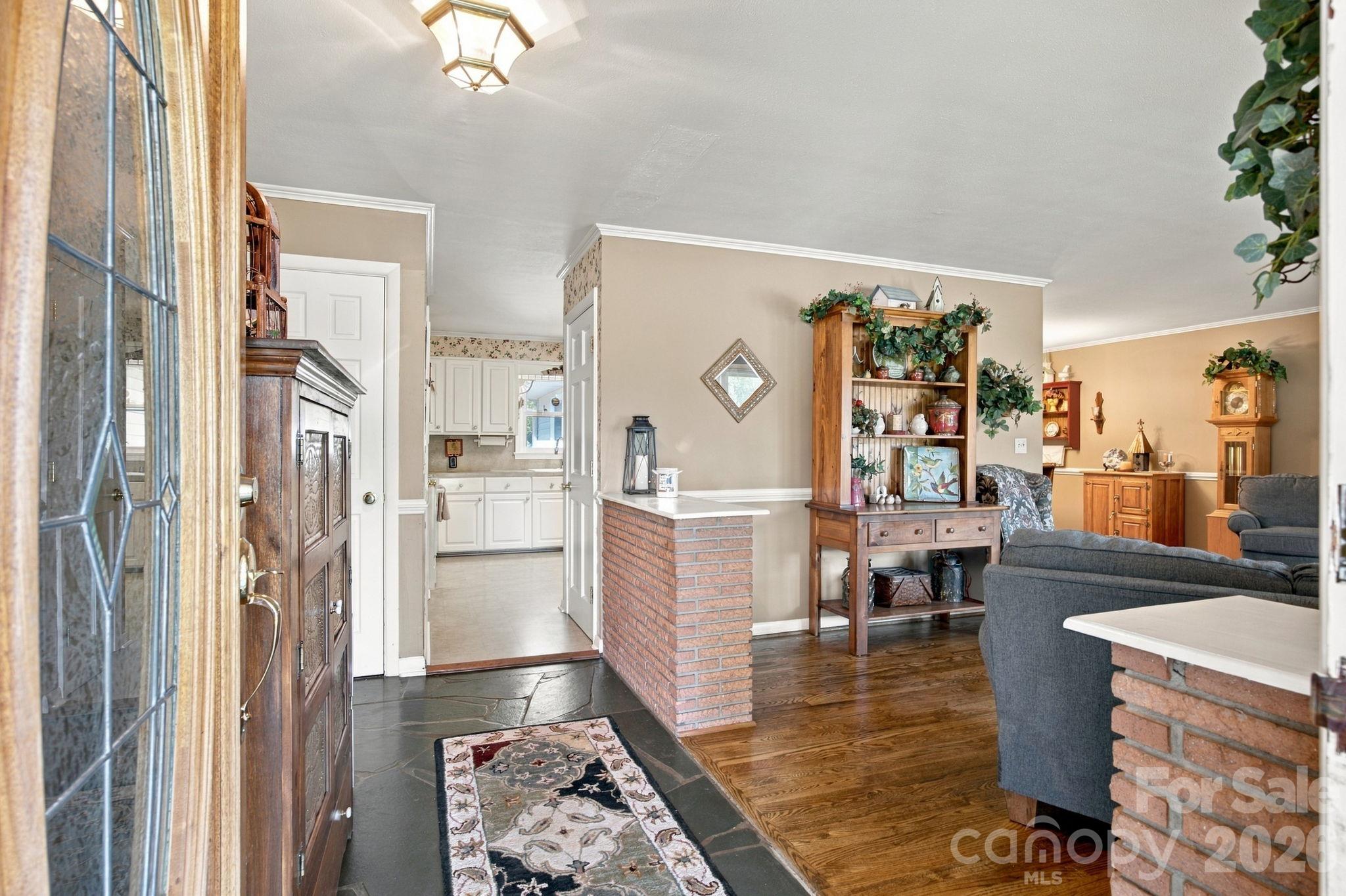 82 Henderson Street Property Photo 16