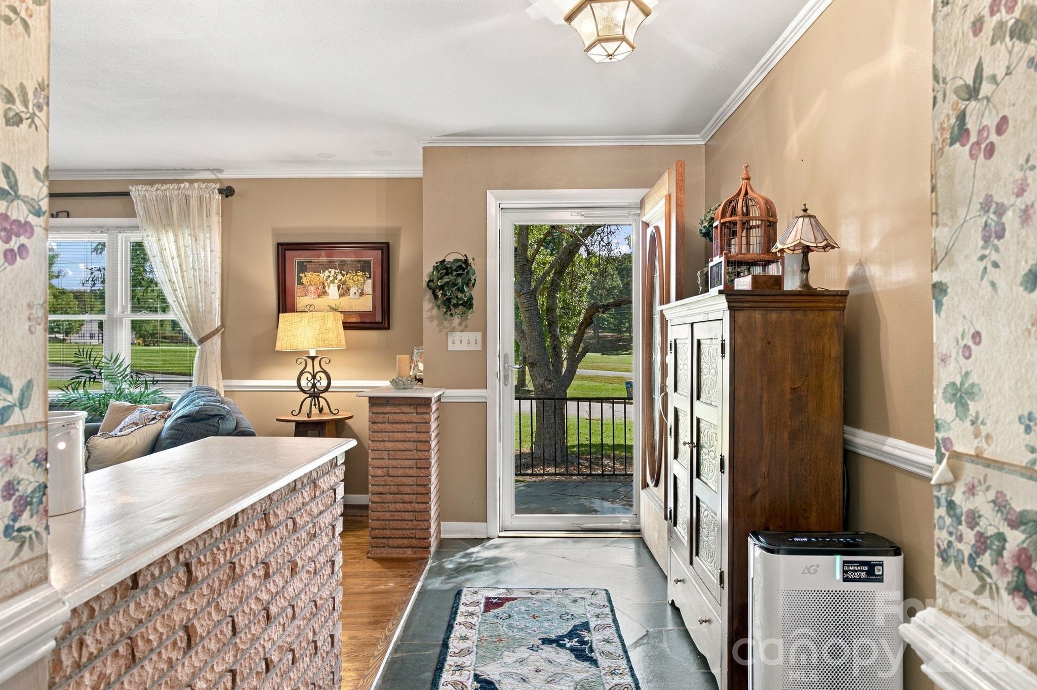 82 Henderson Street Property Photo 17
