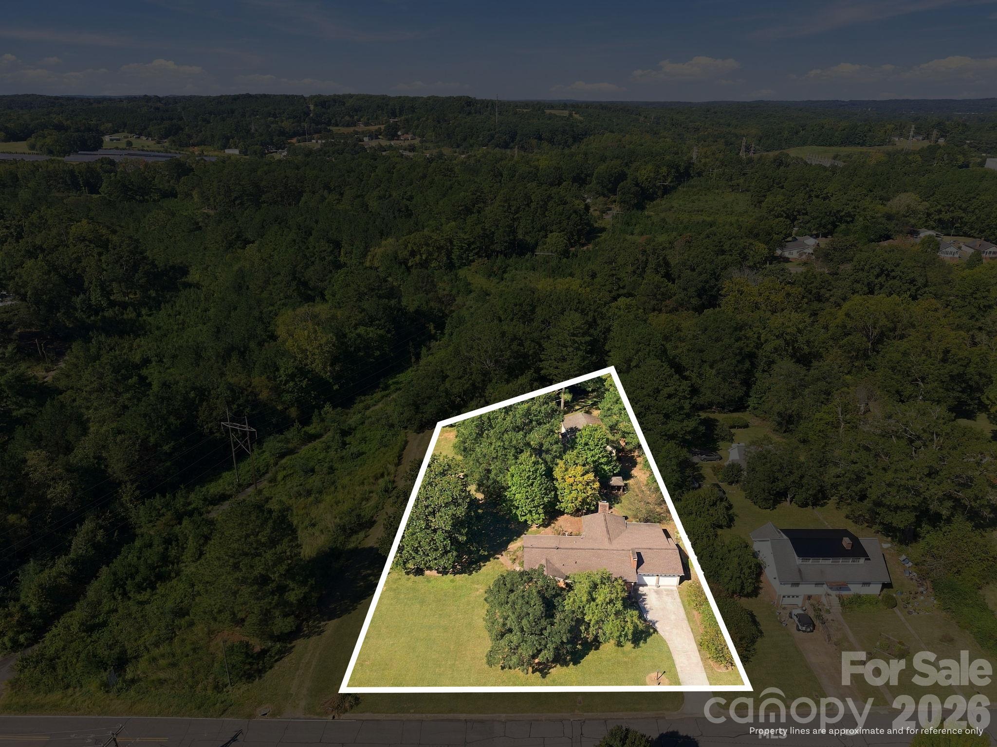 82 Henderson Street Property Photo 42