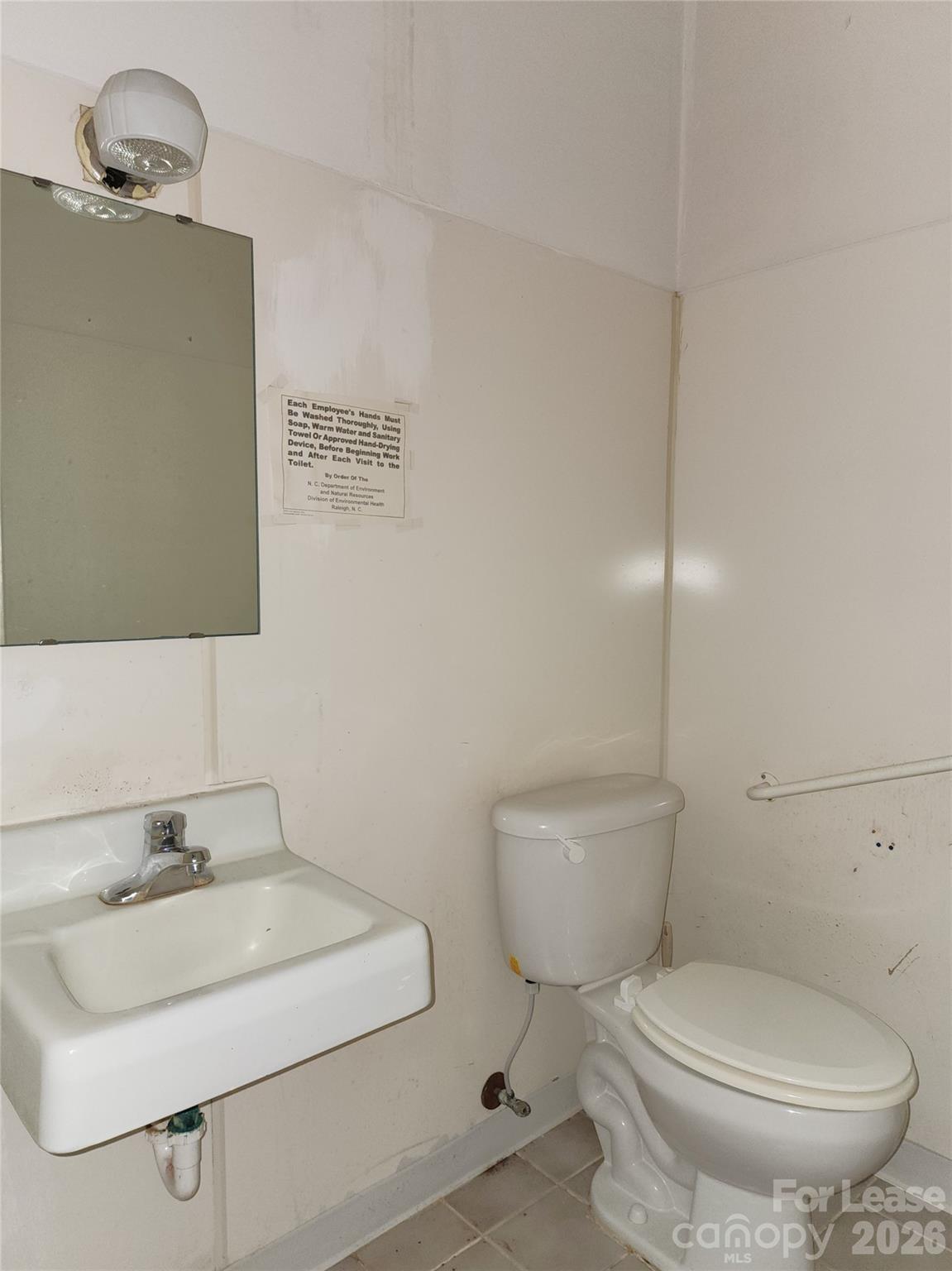 2300 S Cannon Boulevard Property Photo 9