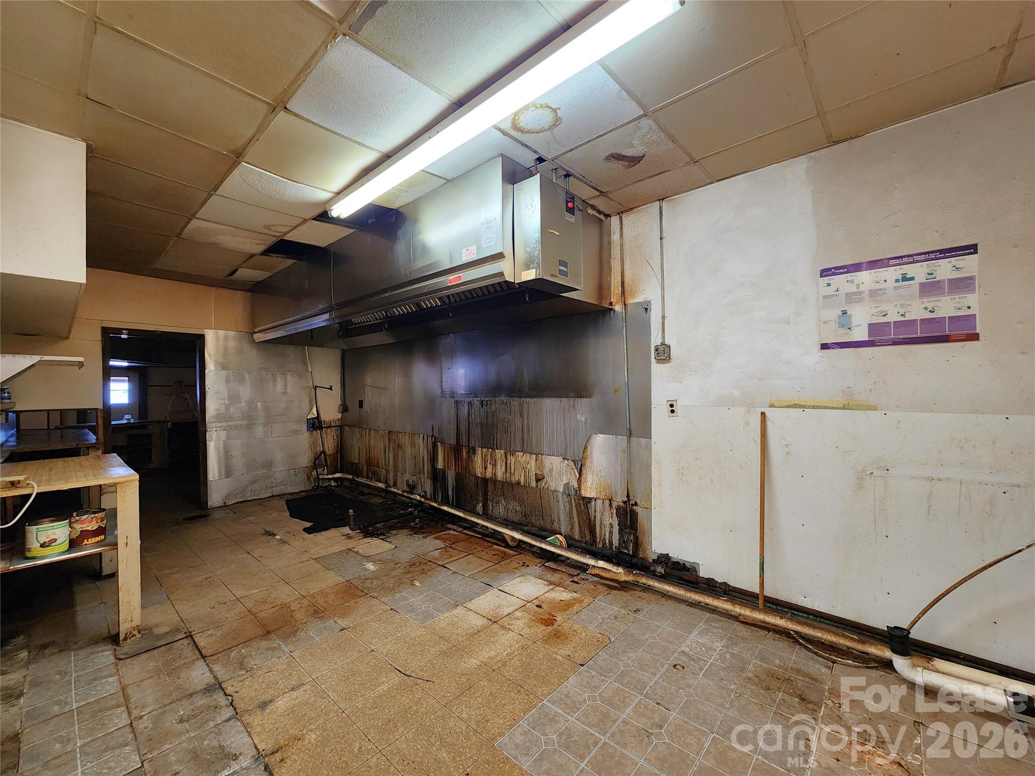 2300 S Cannon Boulevard Property Photo 10